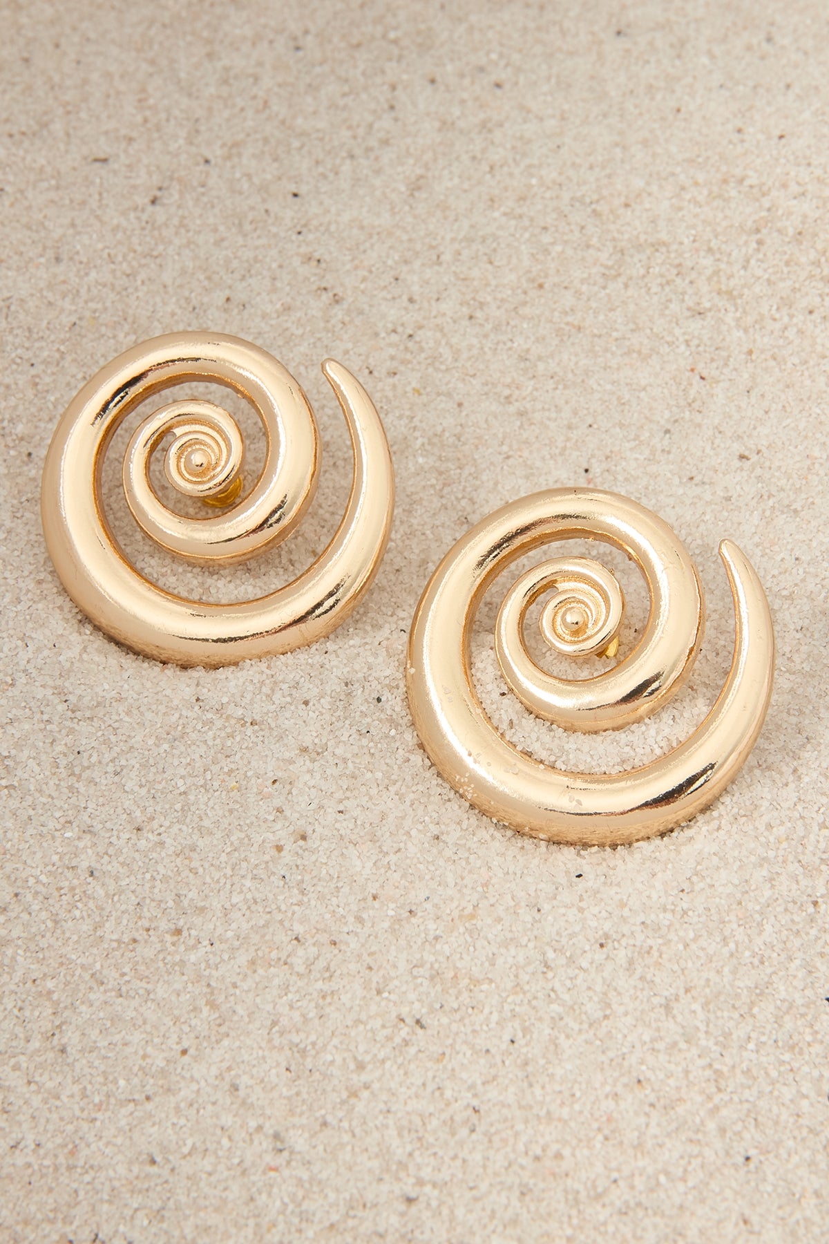 Perfect Stranger Sea Swirl Earring Gold
