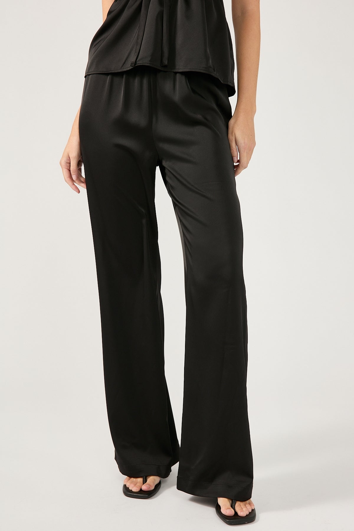 Perfect Stranger Glossy Elastic Waist Pant Black
