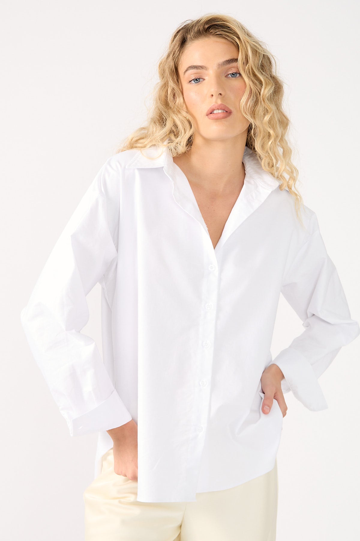Perfect Stranger Oxford Long Sleeve Shirt White