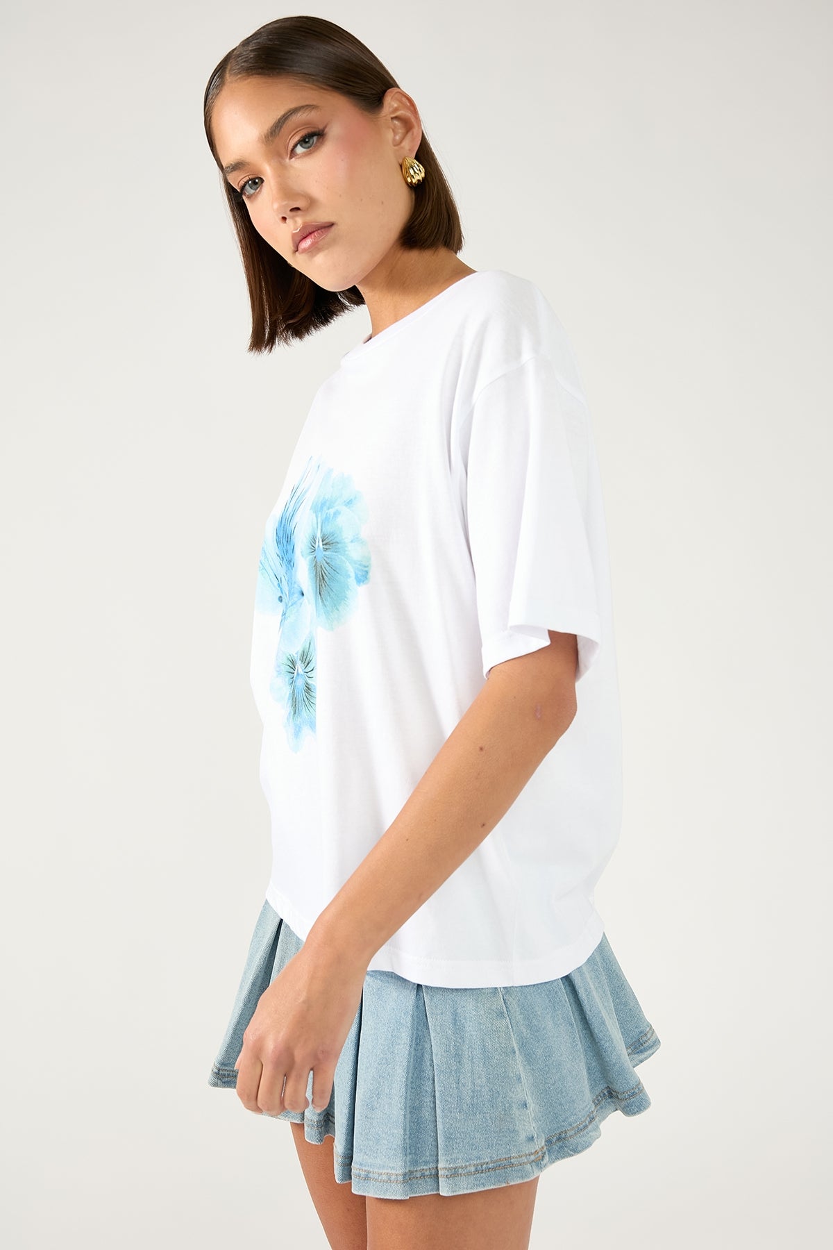 Perfect Stranger Floret Oversized Graphic Tee White