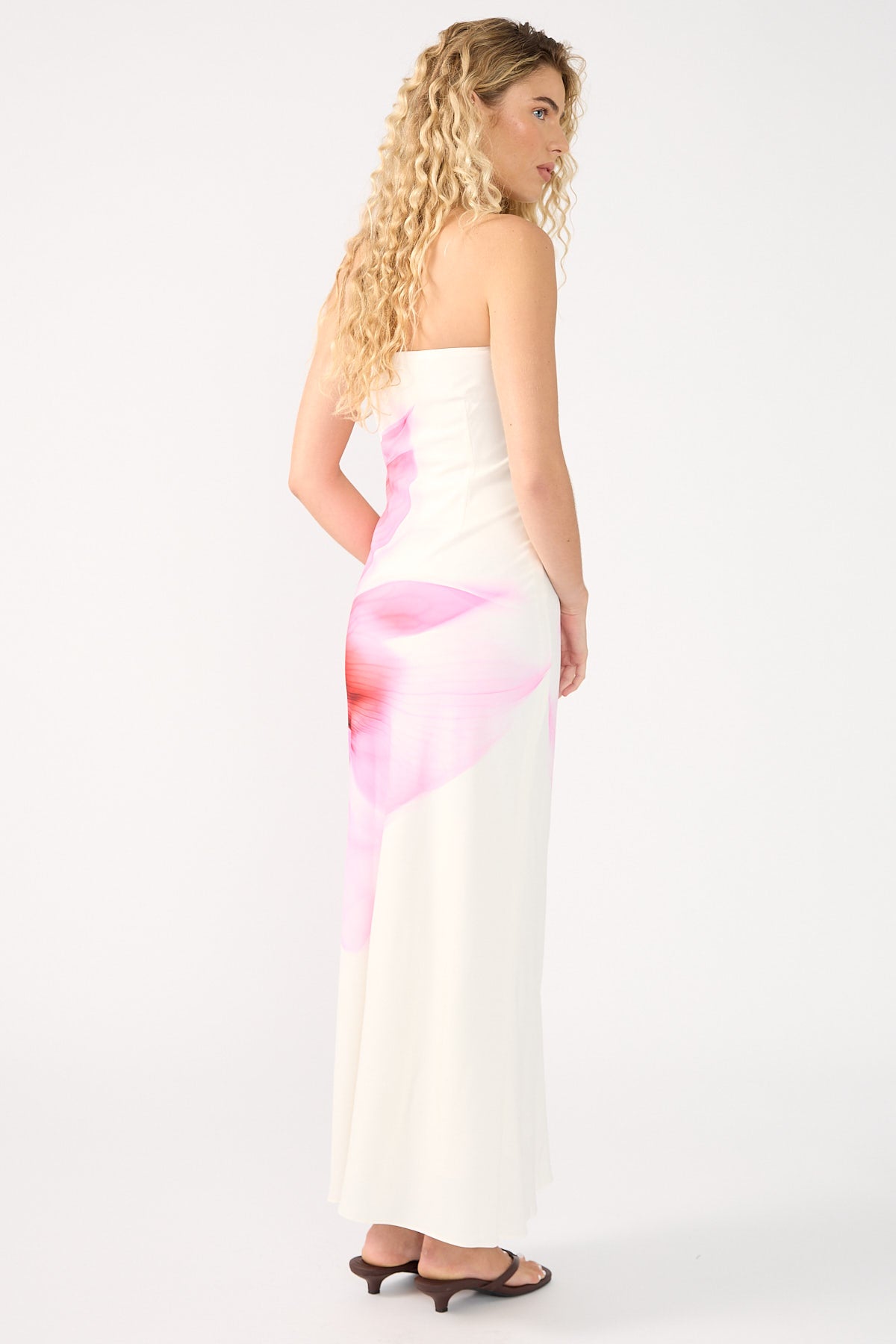 Perfect Stranger Enara Bloom Maxi Dress White