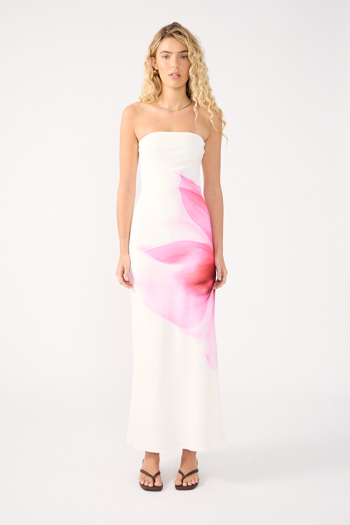 Perfect Stranger Enara Bloom Maxi Dress White