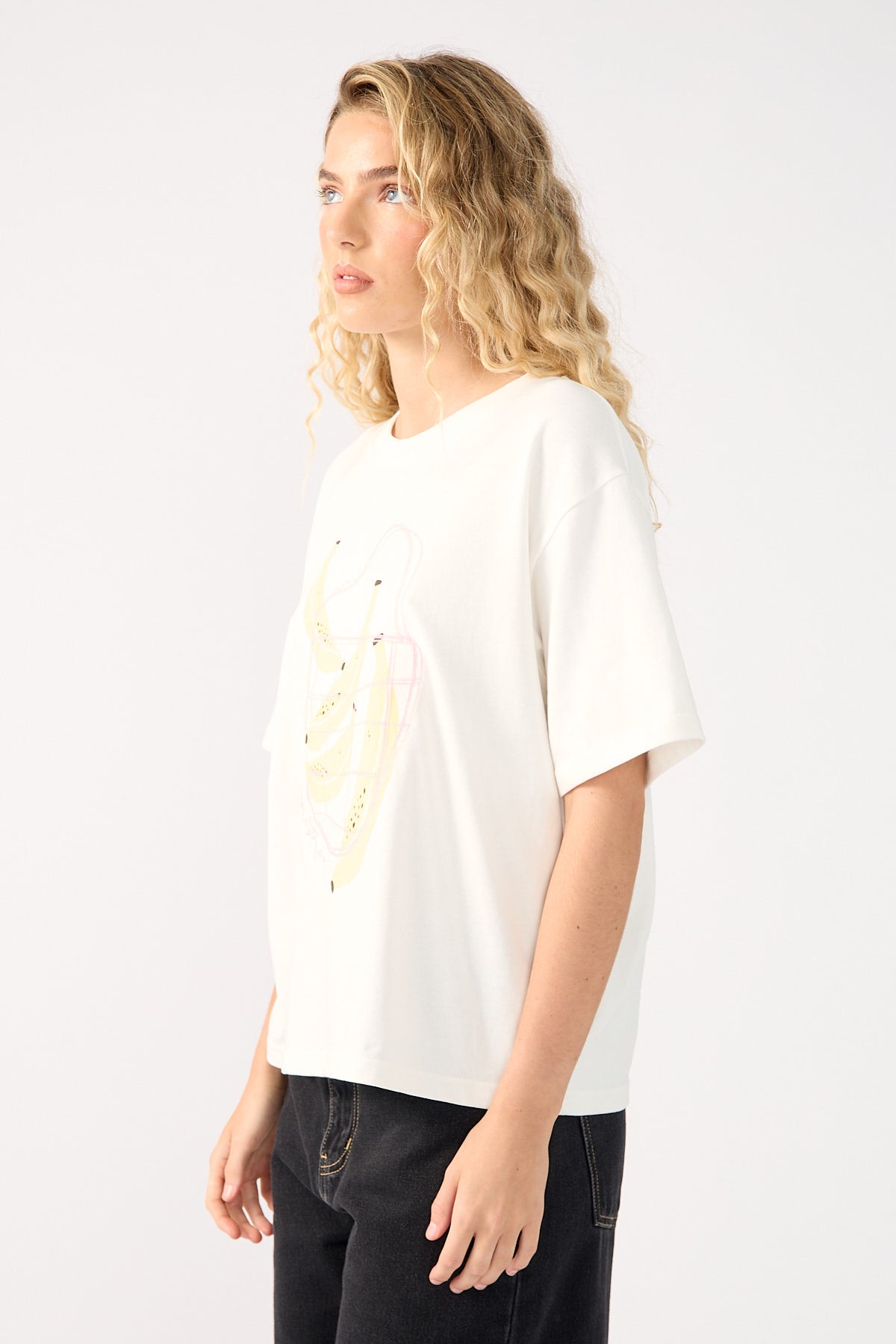 Perfect Stranger Cool Bananas Oversized T-Shirt Cream/Yellow