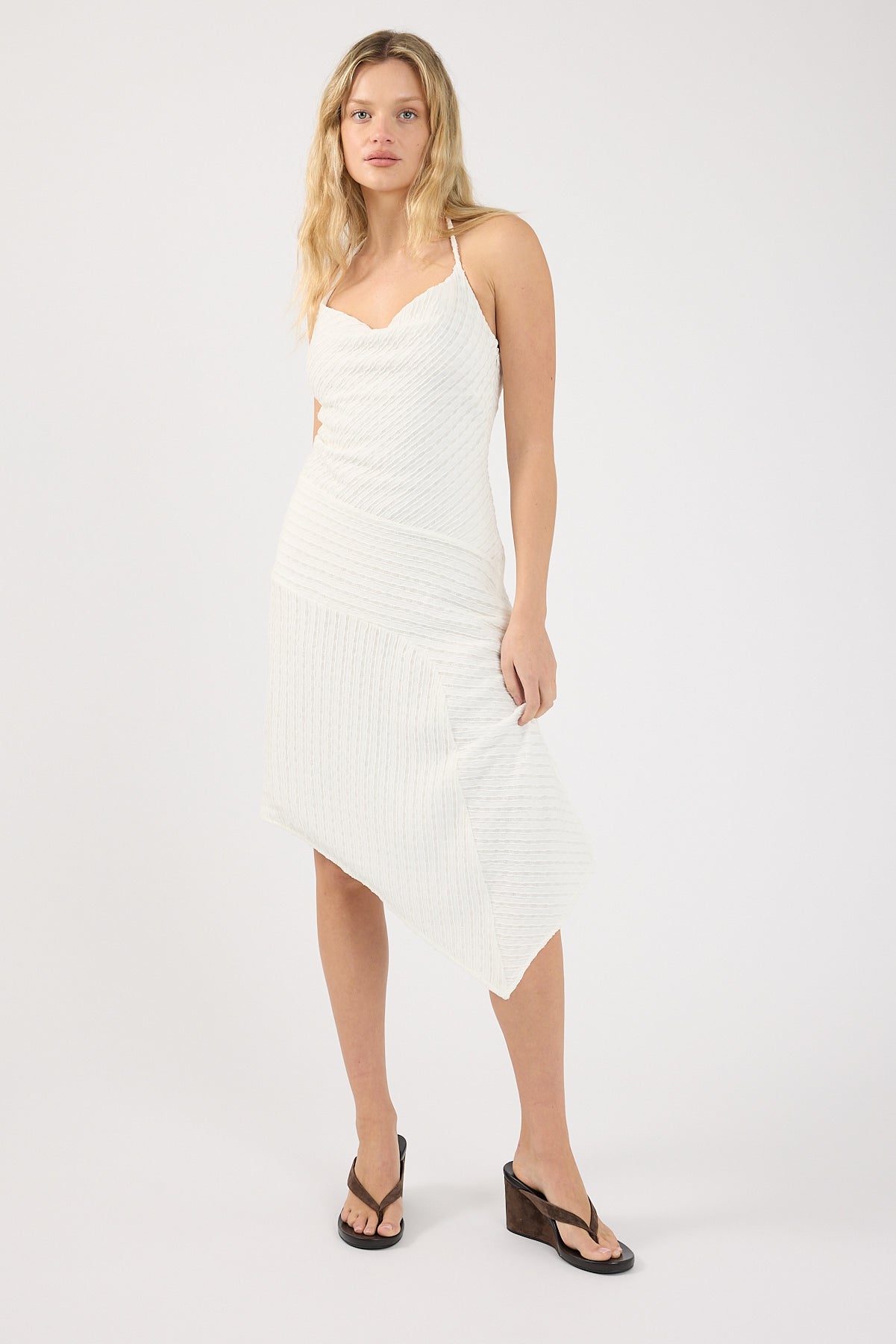 perfect stranger midi dress Perfect Stranger Mimsy Short Sleeve Midi Dress White