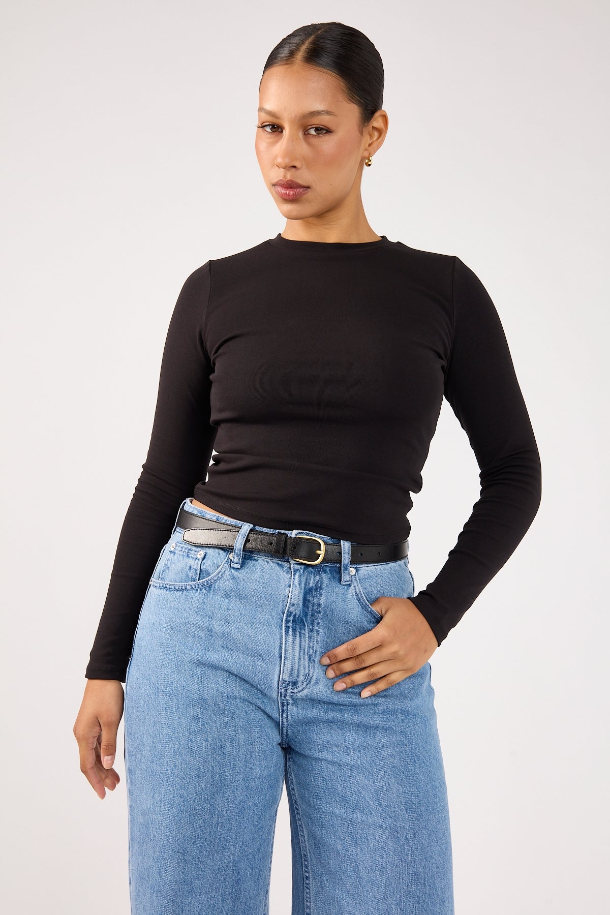 Perfect Stranger Long Sleeve Tee Black