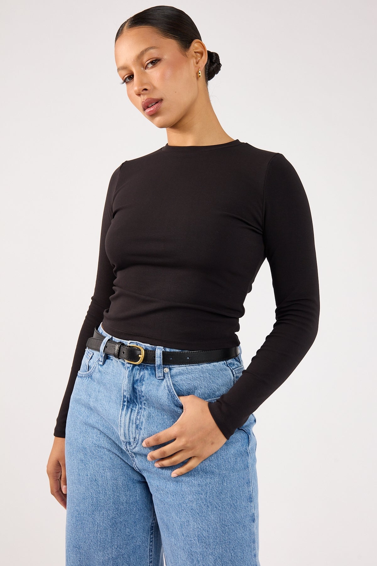 Perfect Stranger Long Sleeve Tee Black