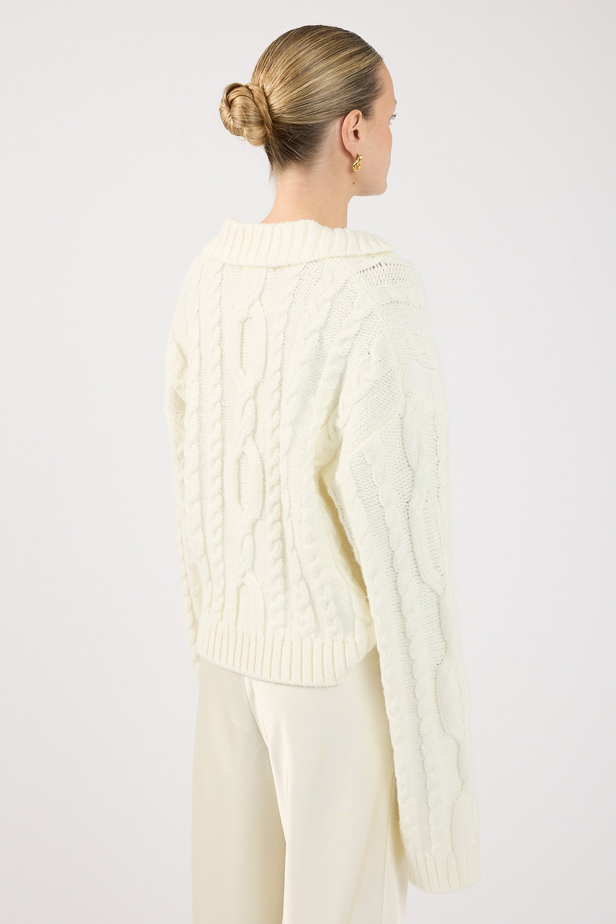 Perfect Stranger Cohen Cable Knit Jumper Cream