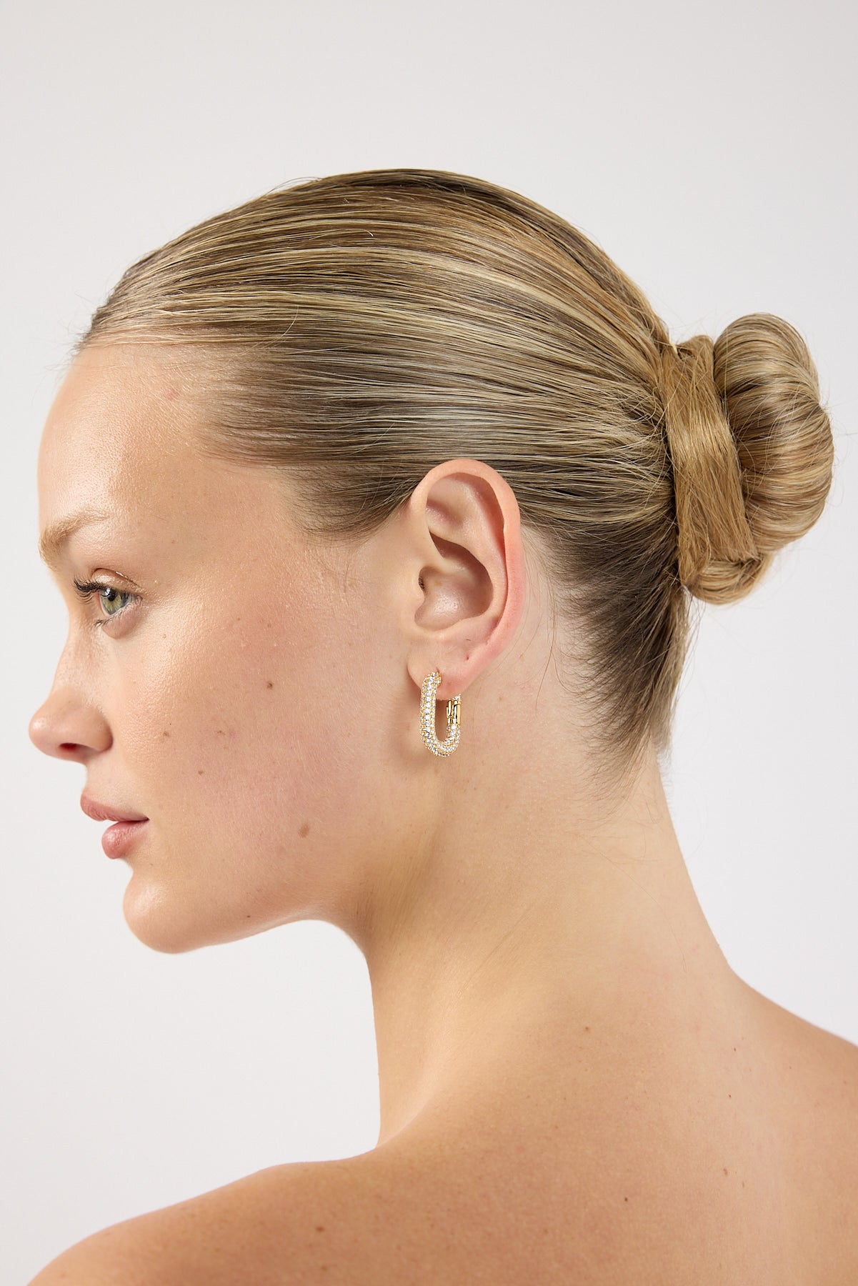 Perfect Stranger Diamonte Link Earrings 18K Gold