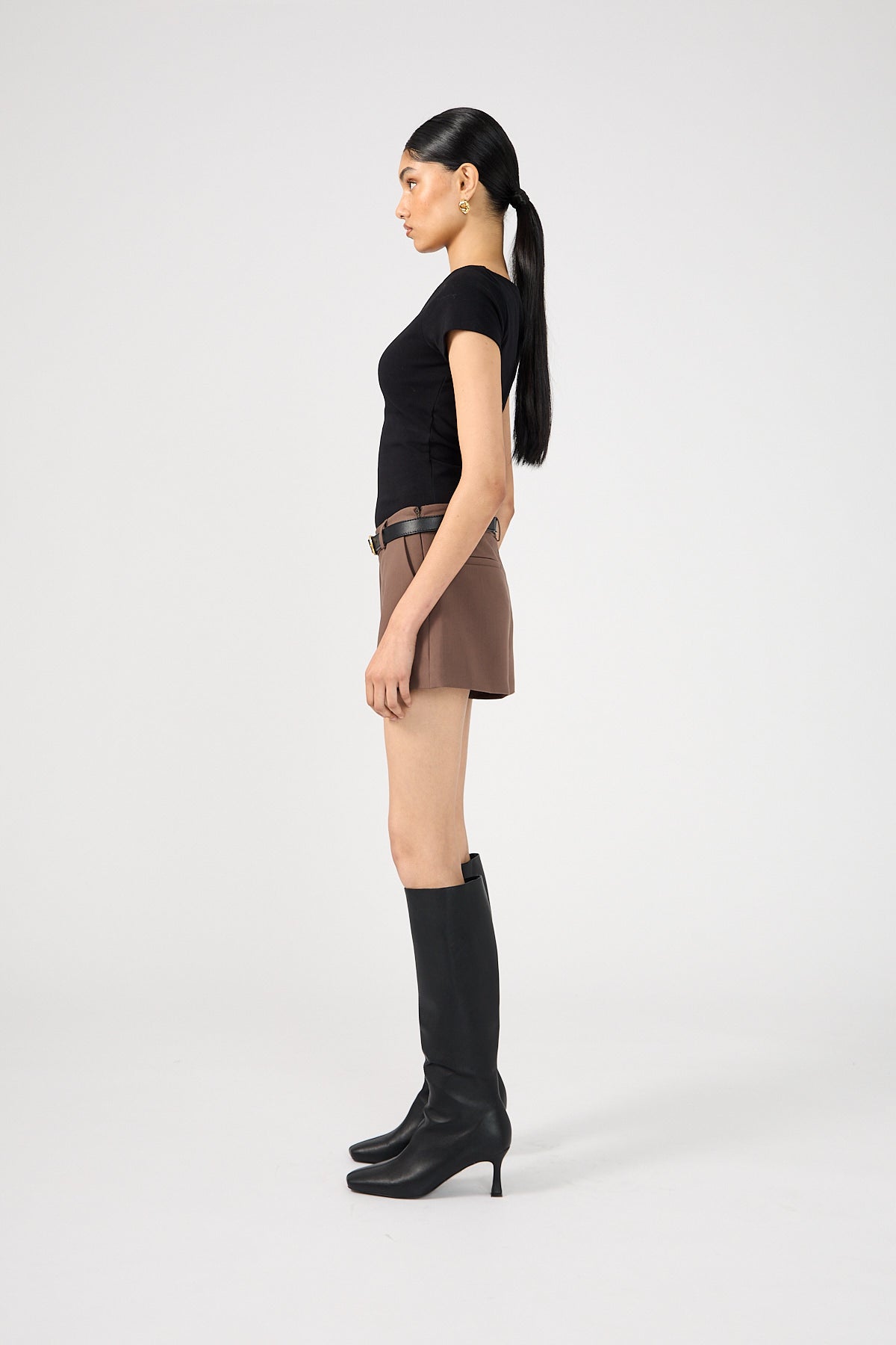 Perfect Stranger Luca Low Rise Shorts Taupe