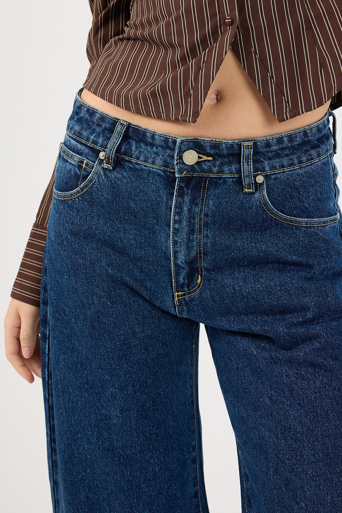 Abrand 95 Mid Barrel Jean Tara Tara