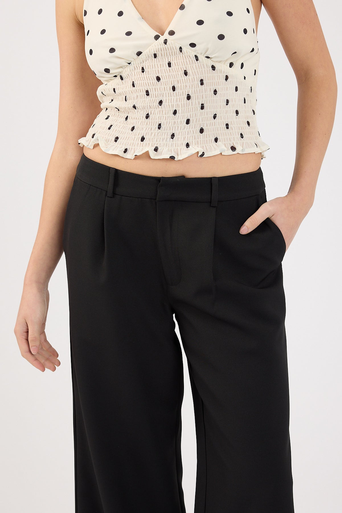 Perfect Stranger Lupa Mid Rise Pleated Tailored Pant Black