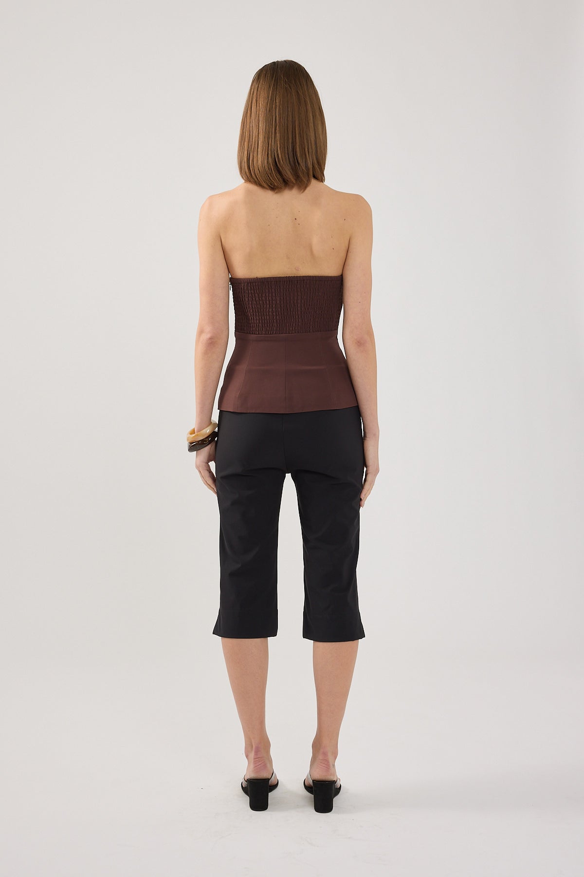 Perfect Stranger Josie Mid Rise Capri Pant Black