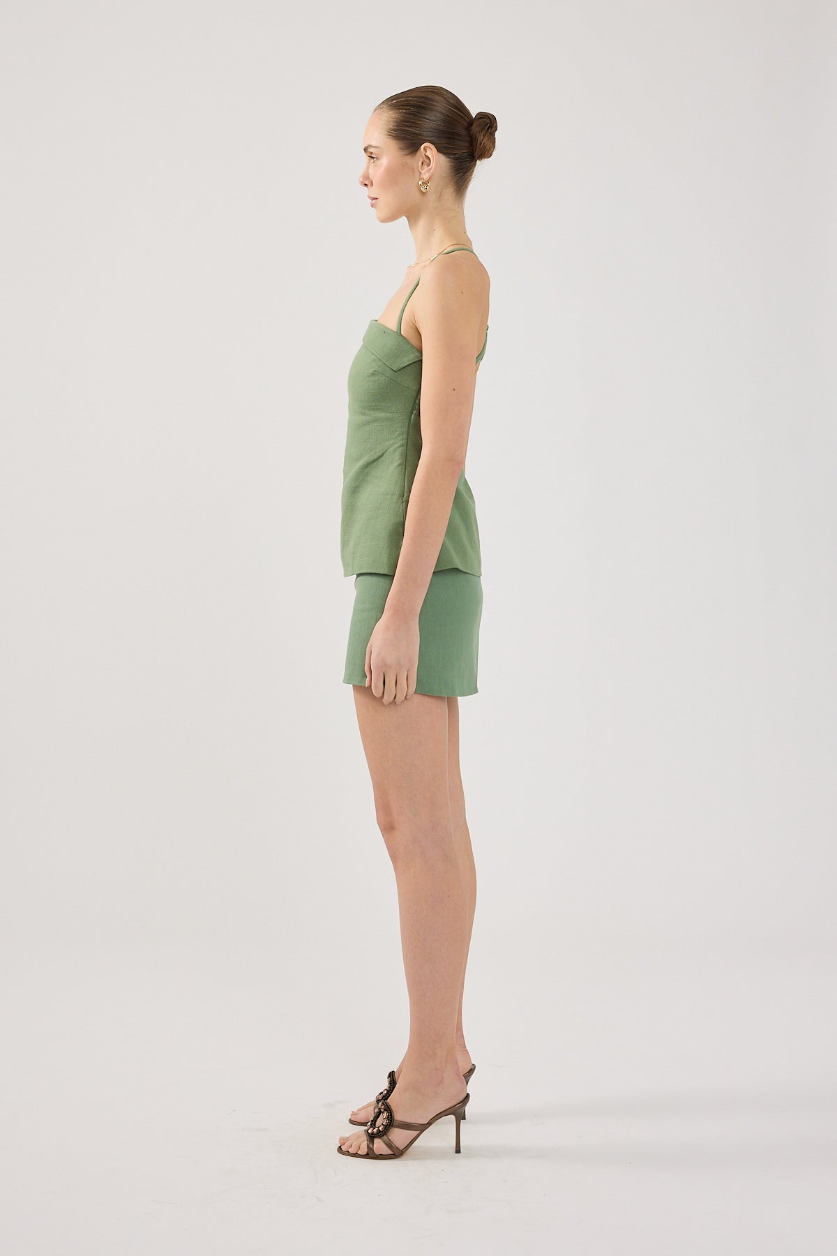 Perfect Stranger Ginny Mid Rise Skort Green