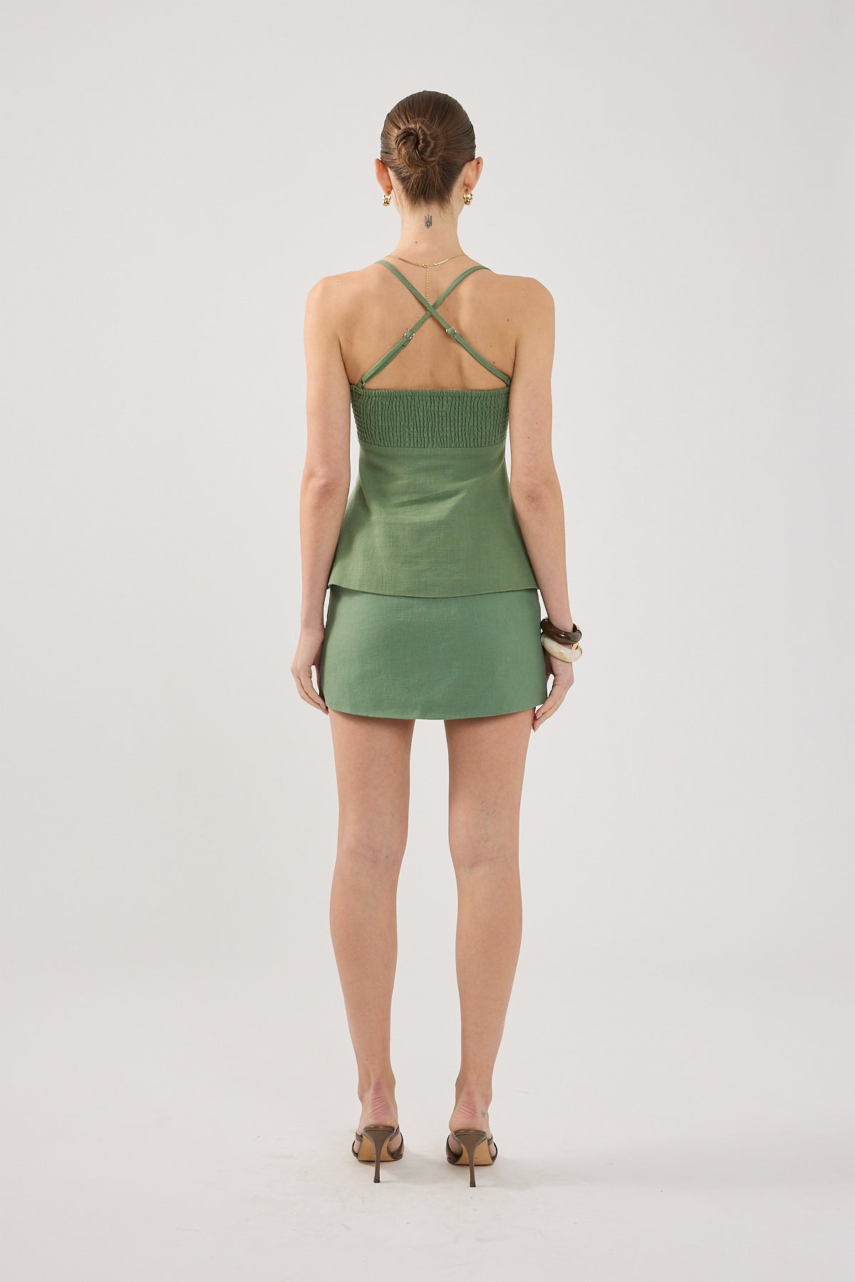 Perfect Stranger Ginny Mid Rise Skort Green