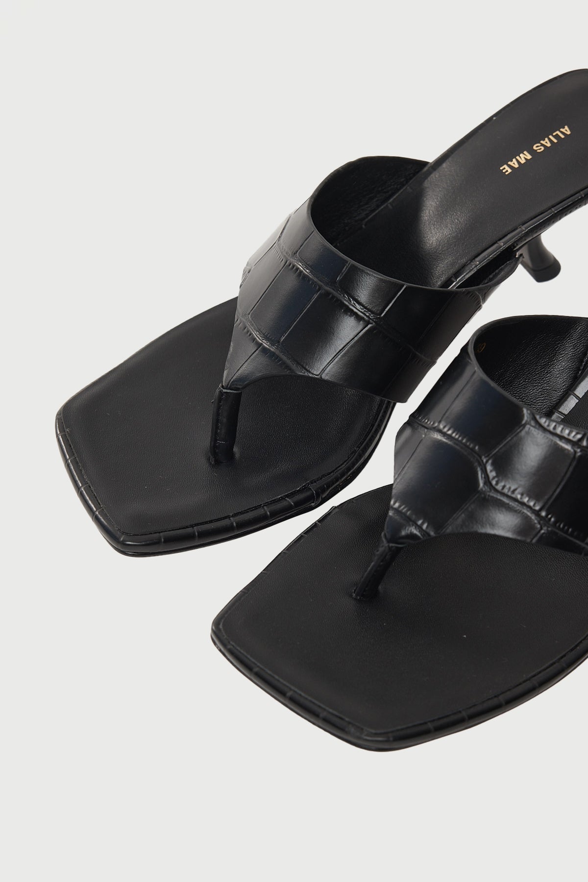 Alias Mae Arnie Black Croc