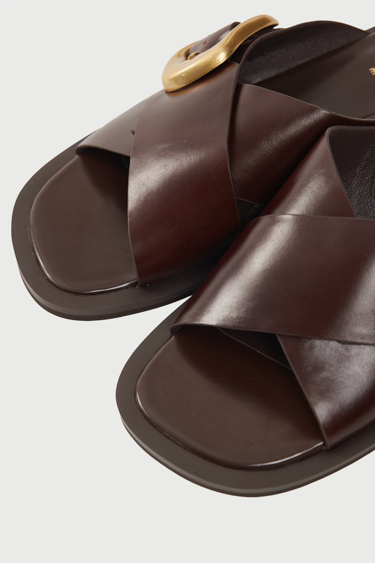 Alias Mae Elle Walnut Wax