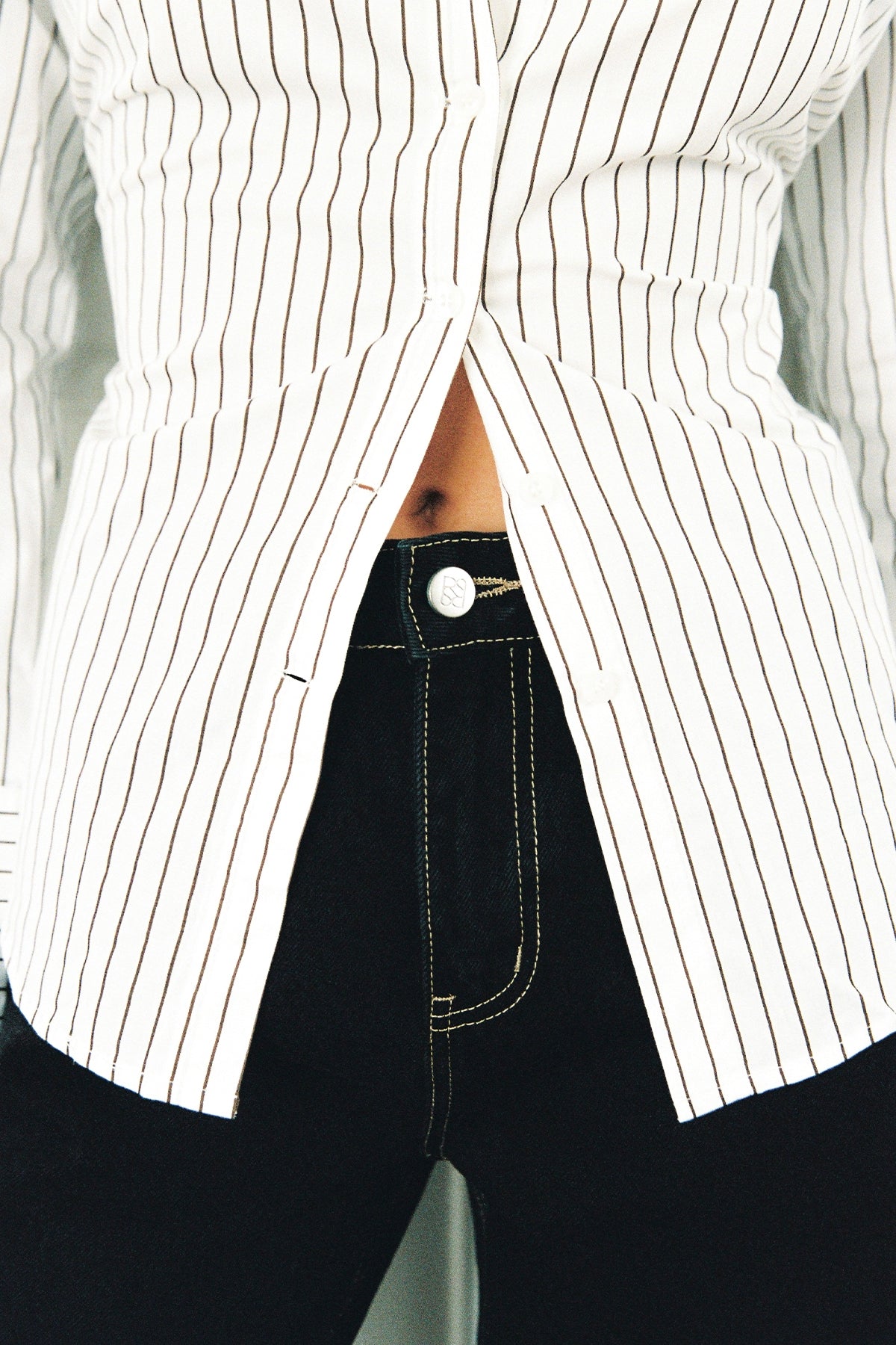 Perfect Stranger Hudson Tie Back Shirt White Stripe