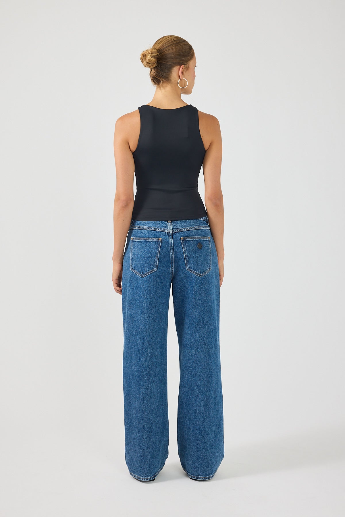 Perfect Stranger Orion Stretch Top Black