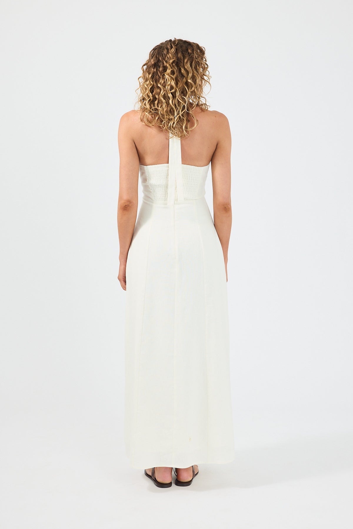Perfect Stranger Juni Linen Maxi Dress Off White