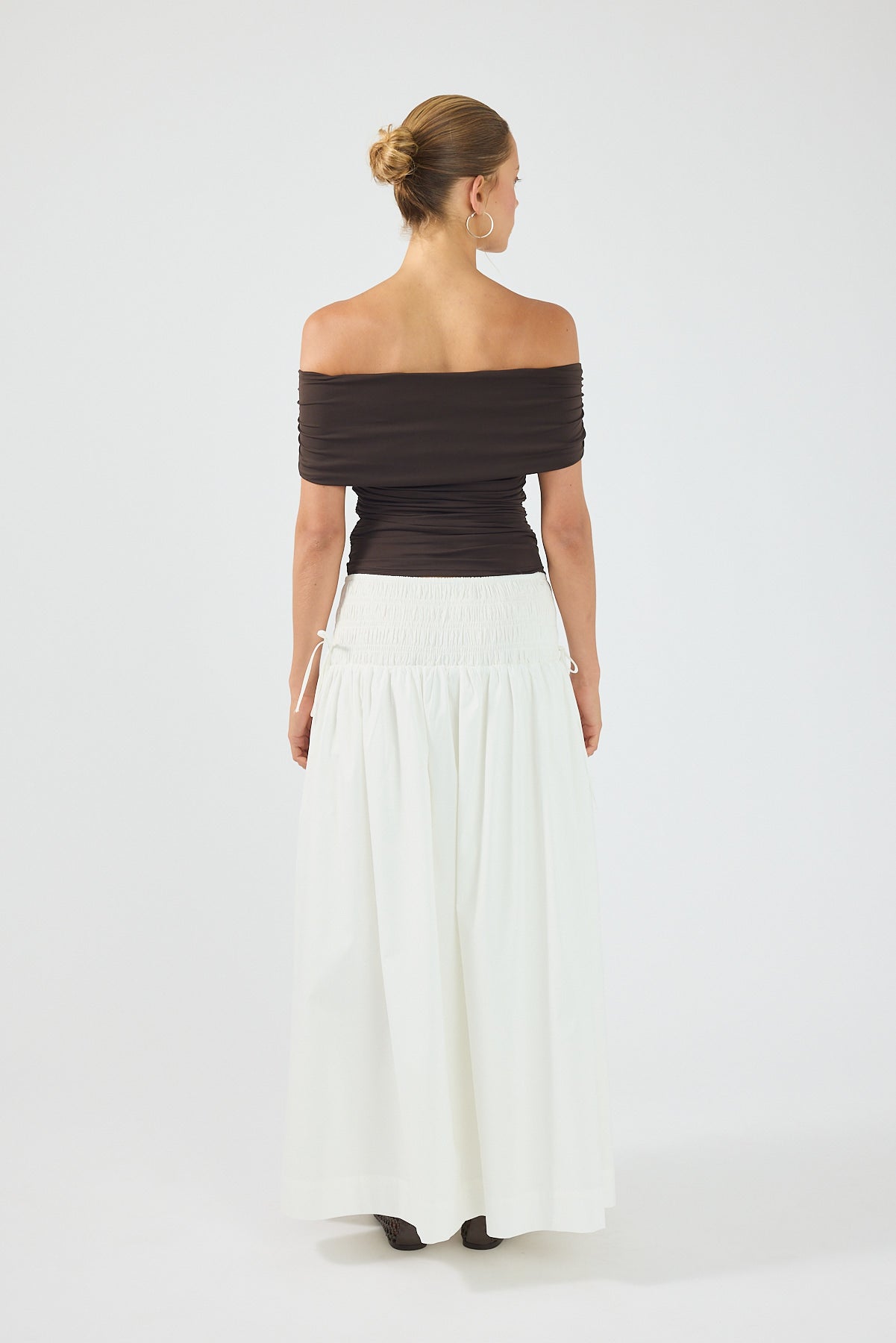 Perfect Stranger Rhiannon Off Shoulder Top Brown