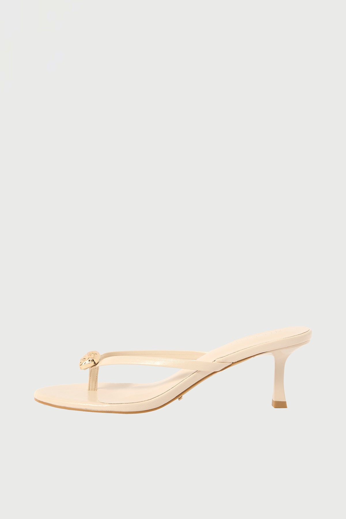 Billini Gaynor PU Thong Heel Cream