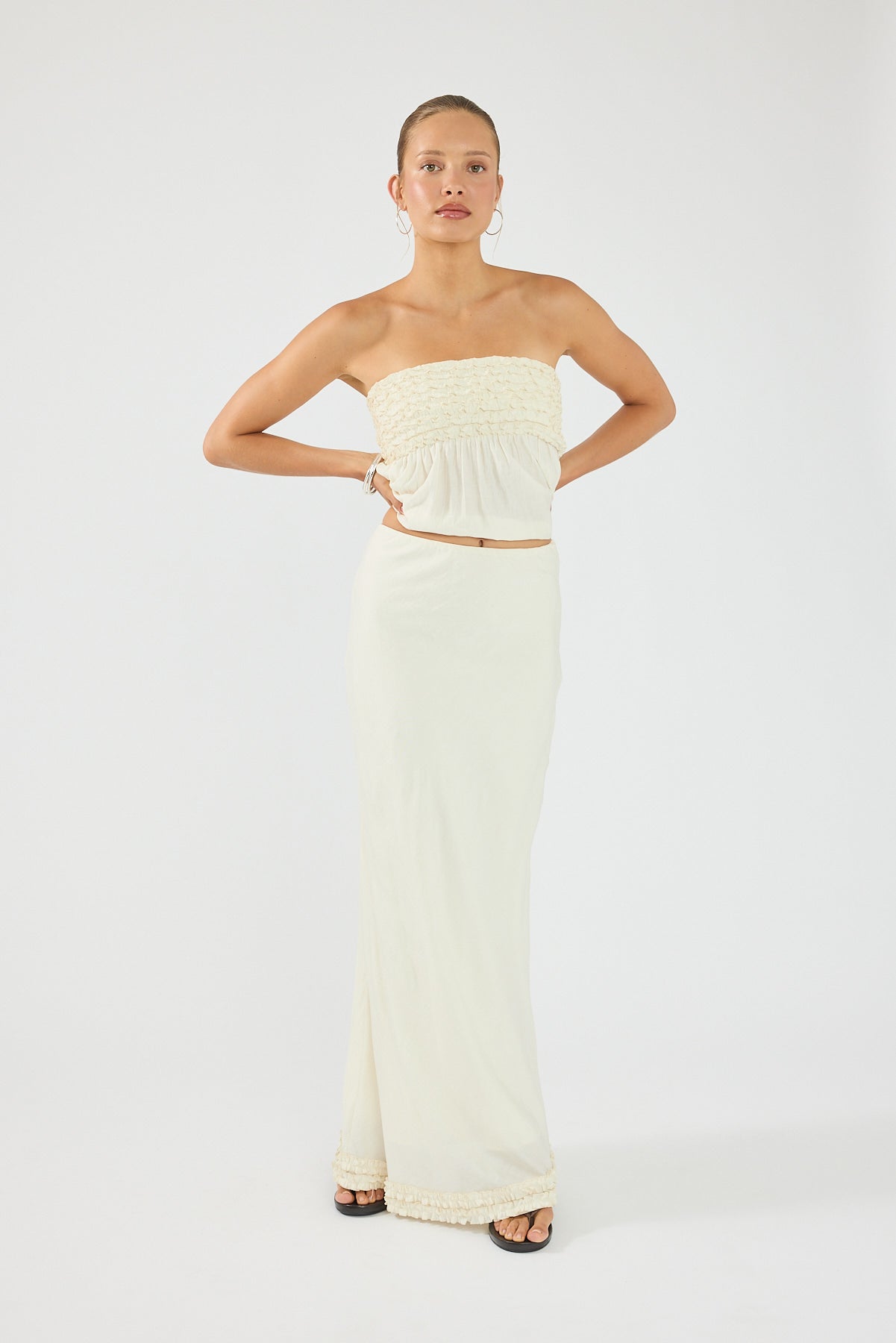 Perfect Stranger Jada Frill Maxi Skirt Off White