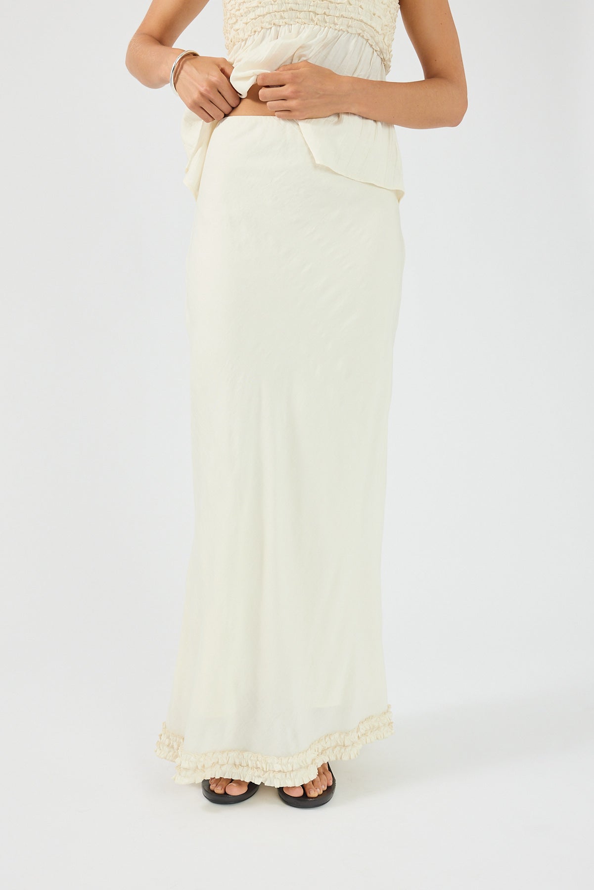 Perfect Stranger Jada Frill Maxi Skirt Off White