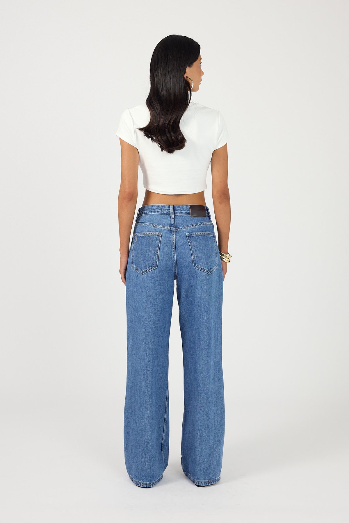 Perfect Stranger Mid Rise Baggy Jean Mid Blue Denim