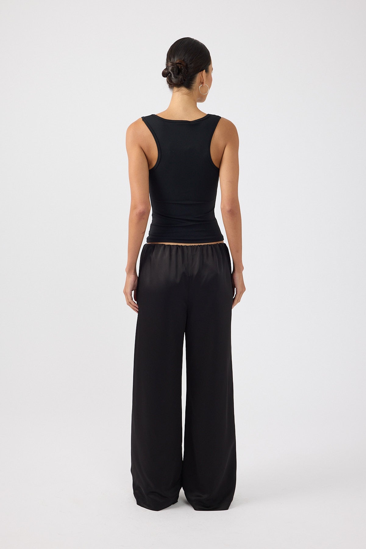 Perfect Stranger Millie Satin Mid Rise Pants Black