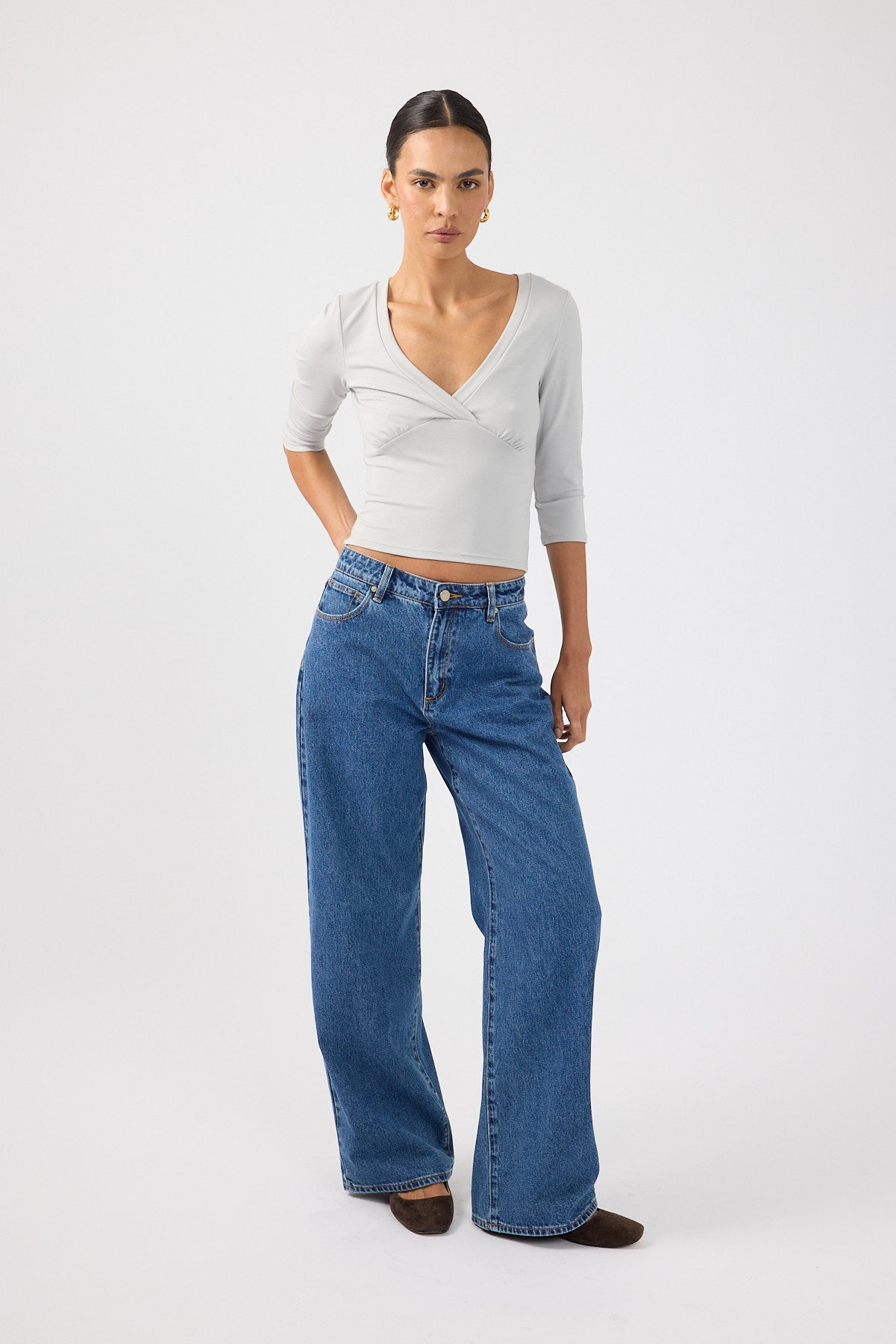 Perfect Stranger Mara V-Neck 3/4 Sleeve T-Shirt Grey