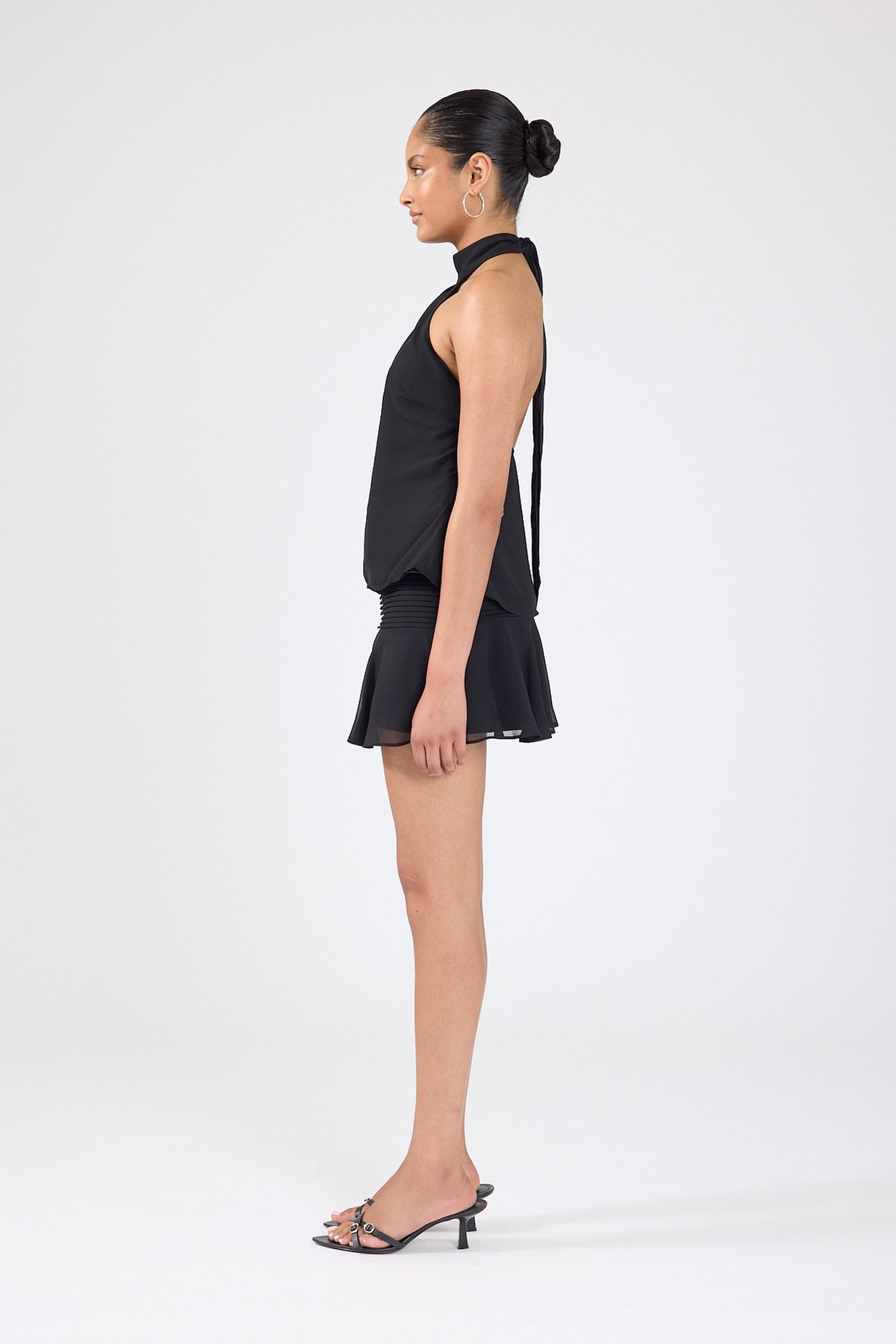 Perfect Stranger Eland Mid Rise Skort Black