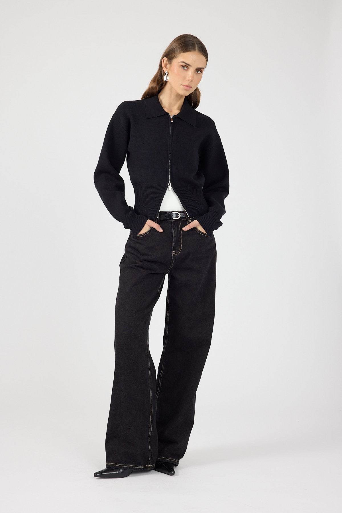 Perfect Stranger Sloane Zip Up Cardigan Black
