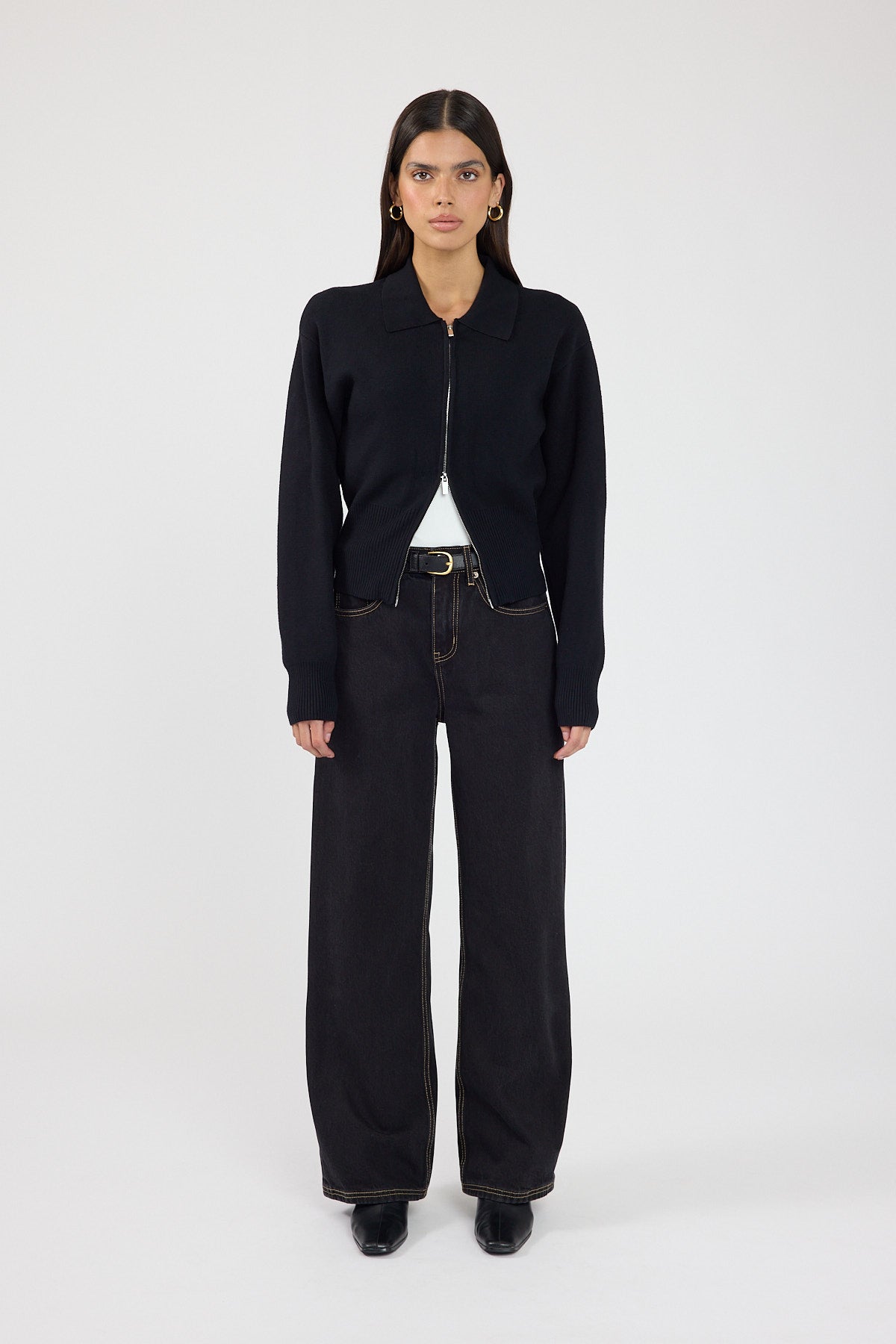 Perfect Stranger Sloane Zip Up Cardigan Black