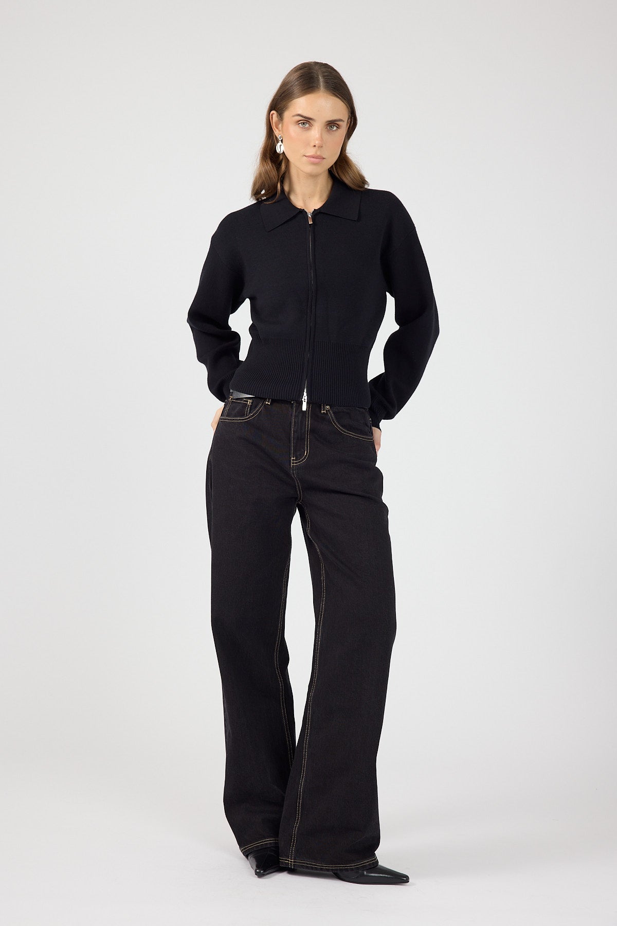 Perfect Stranger Sloane Zip Up Cardigan Black