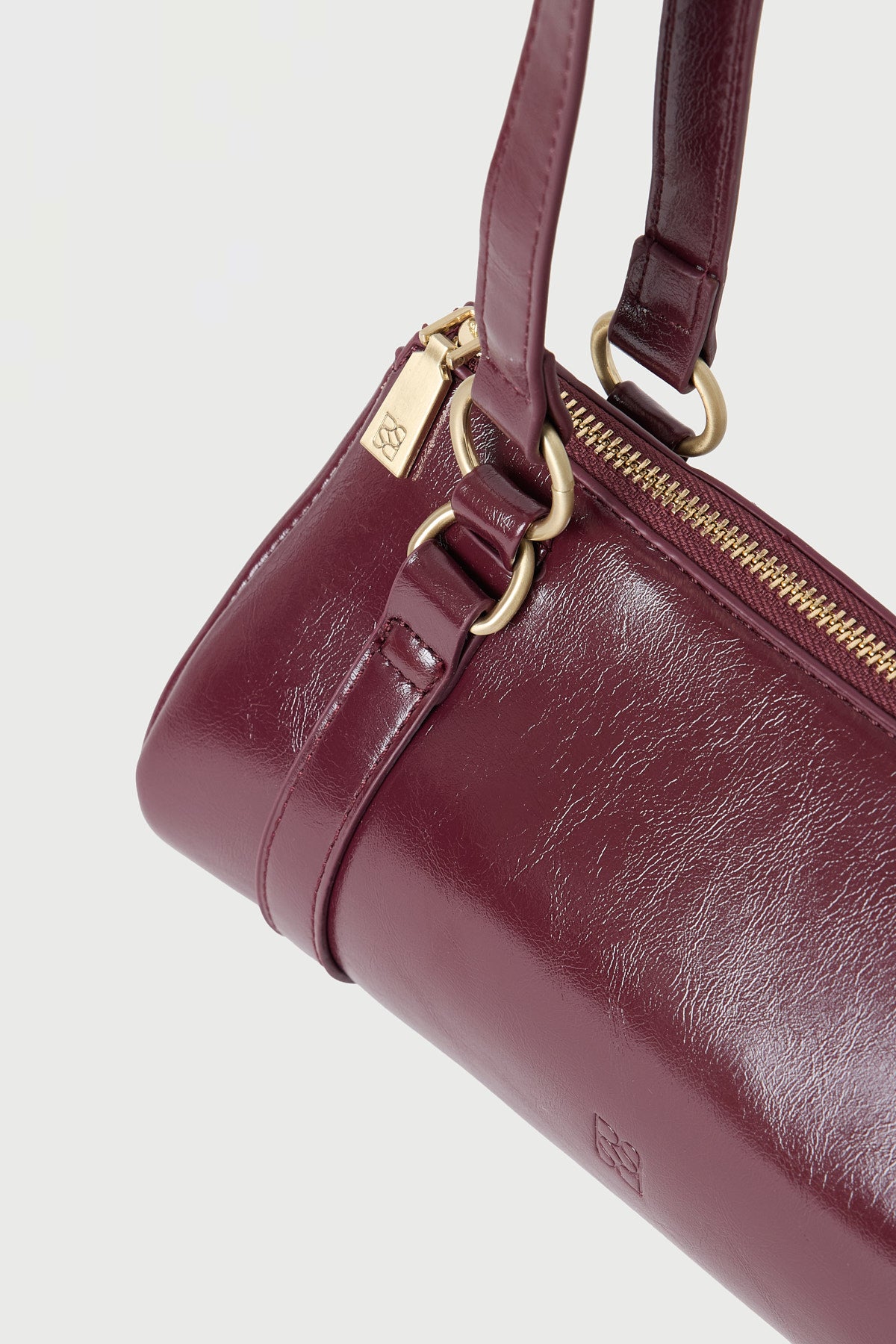 Perfect Stranger Jude Shoulder Bag Burgundy