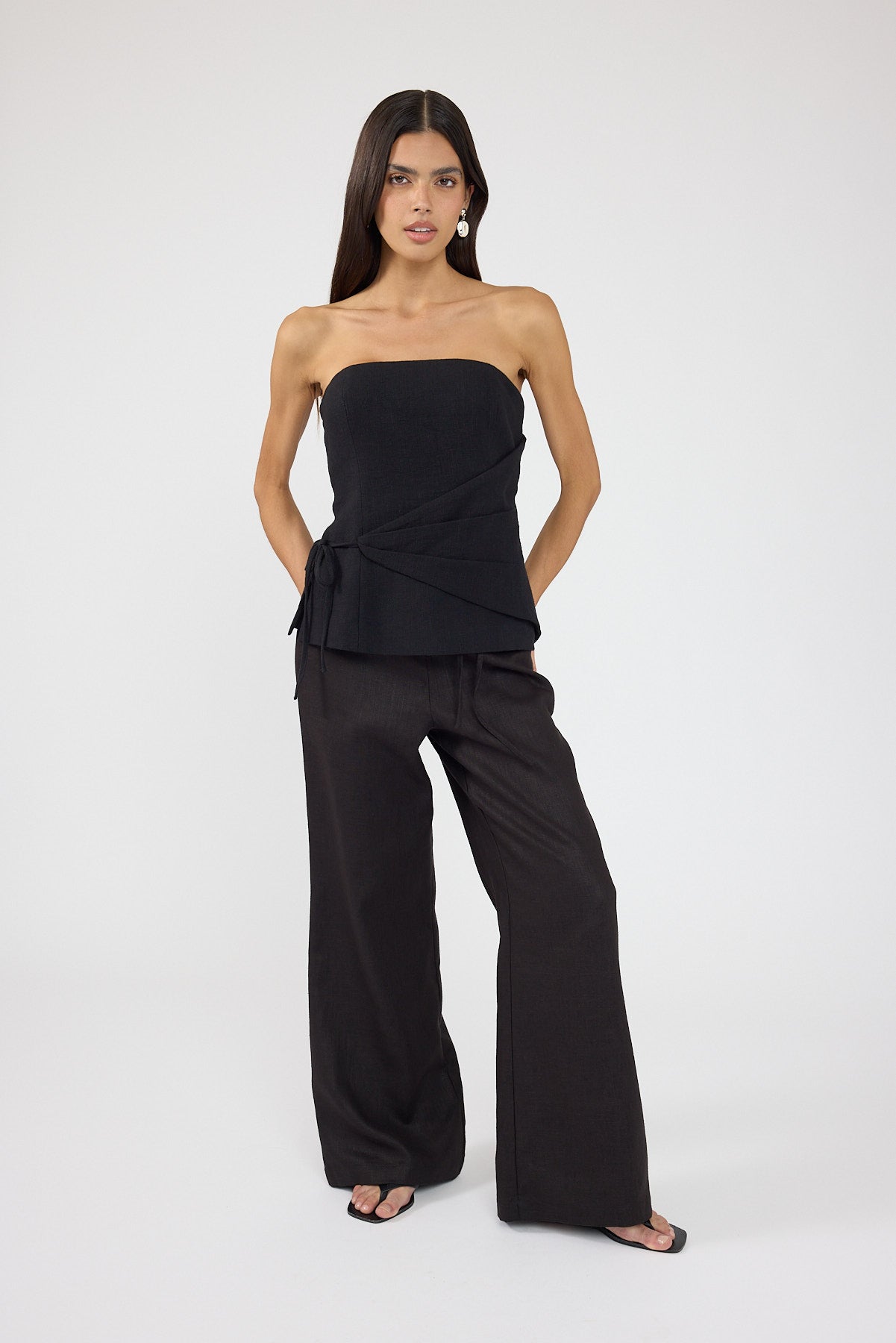 Perfect Stranger Maris Strapless Linen Top Black