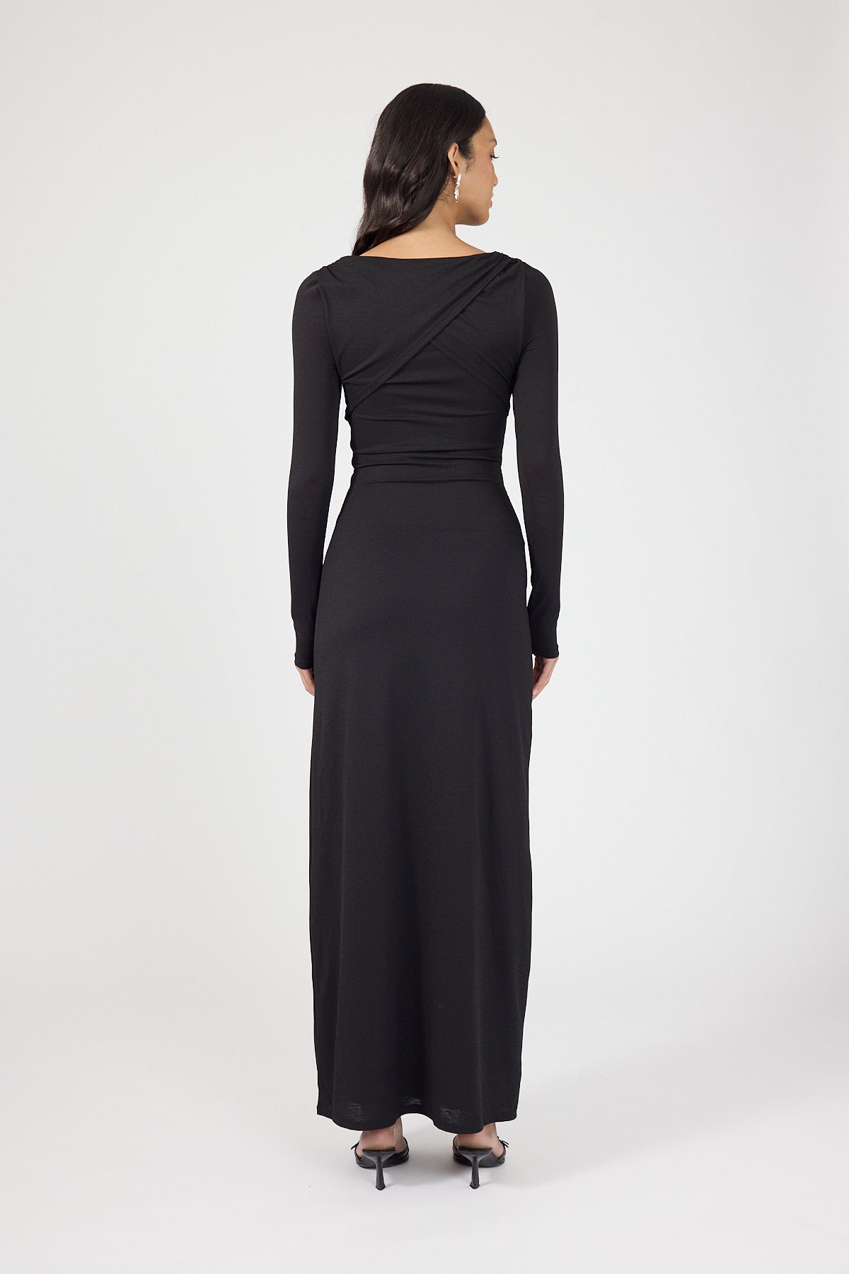 Perfect Stranger Misaki Long Sleeve Maxi Dress Black