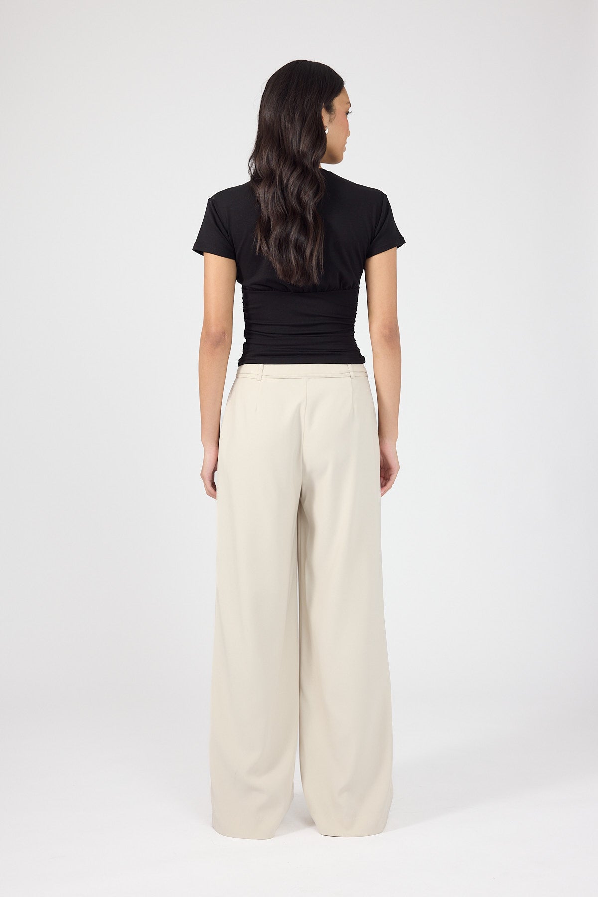 Perfect Stranger Sol Mid Rise Pant Beige