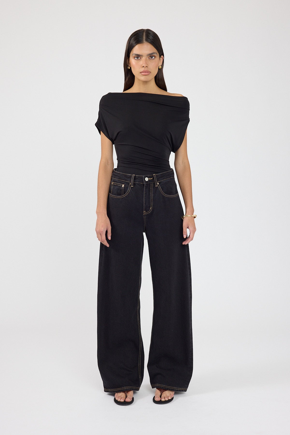 Perfect Stranger MID RISE BAGGY JEAN Washed Black