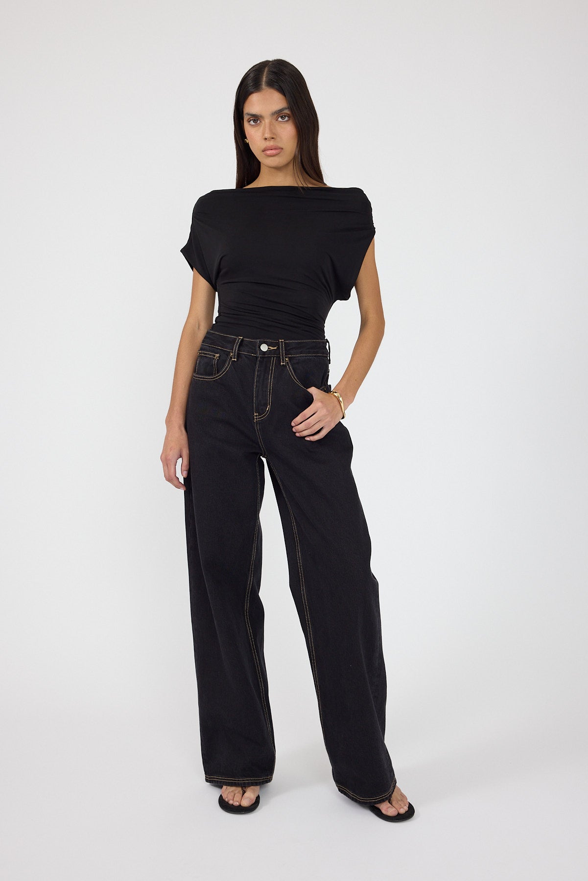 Perfect Stranger MID RISE BAGGY JEAN Washed Black
