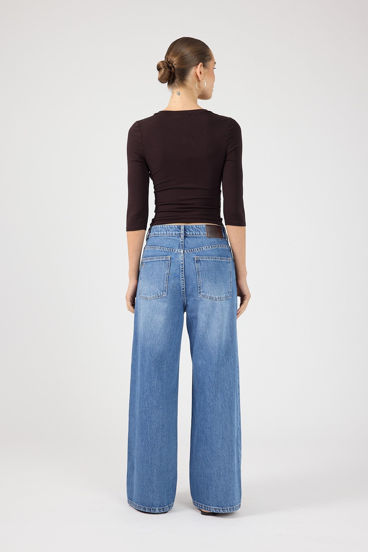 Perfect Stranger Mara V-Neck 3/4 Sleeve T-Shirt Dark Plum