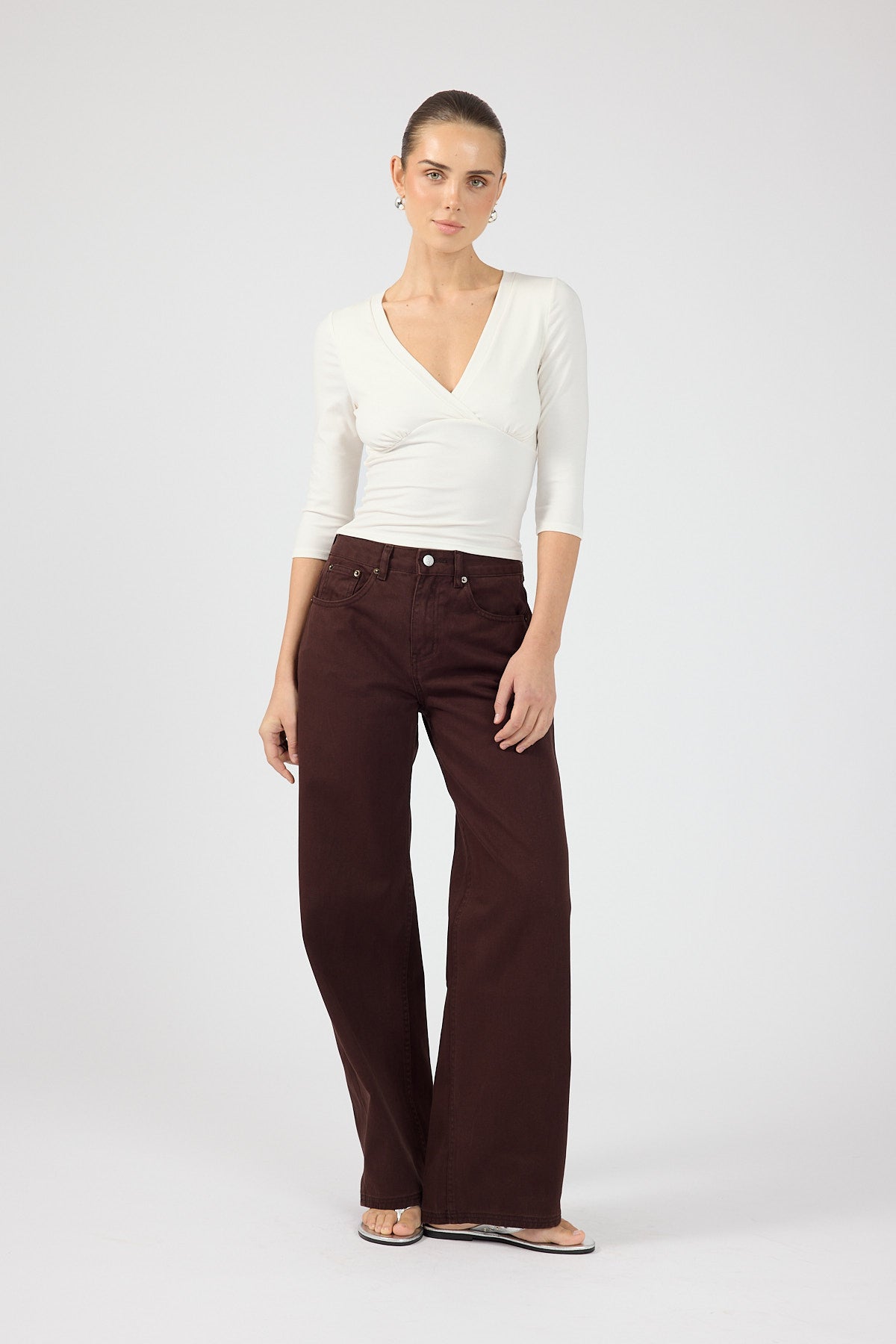 Perfect Stranger Mara V-Neck 3/4 Sleeve T-Shirt Off White