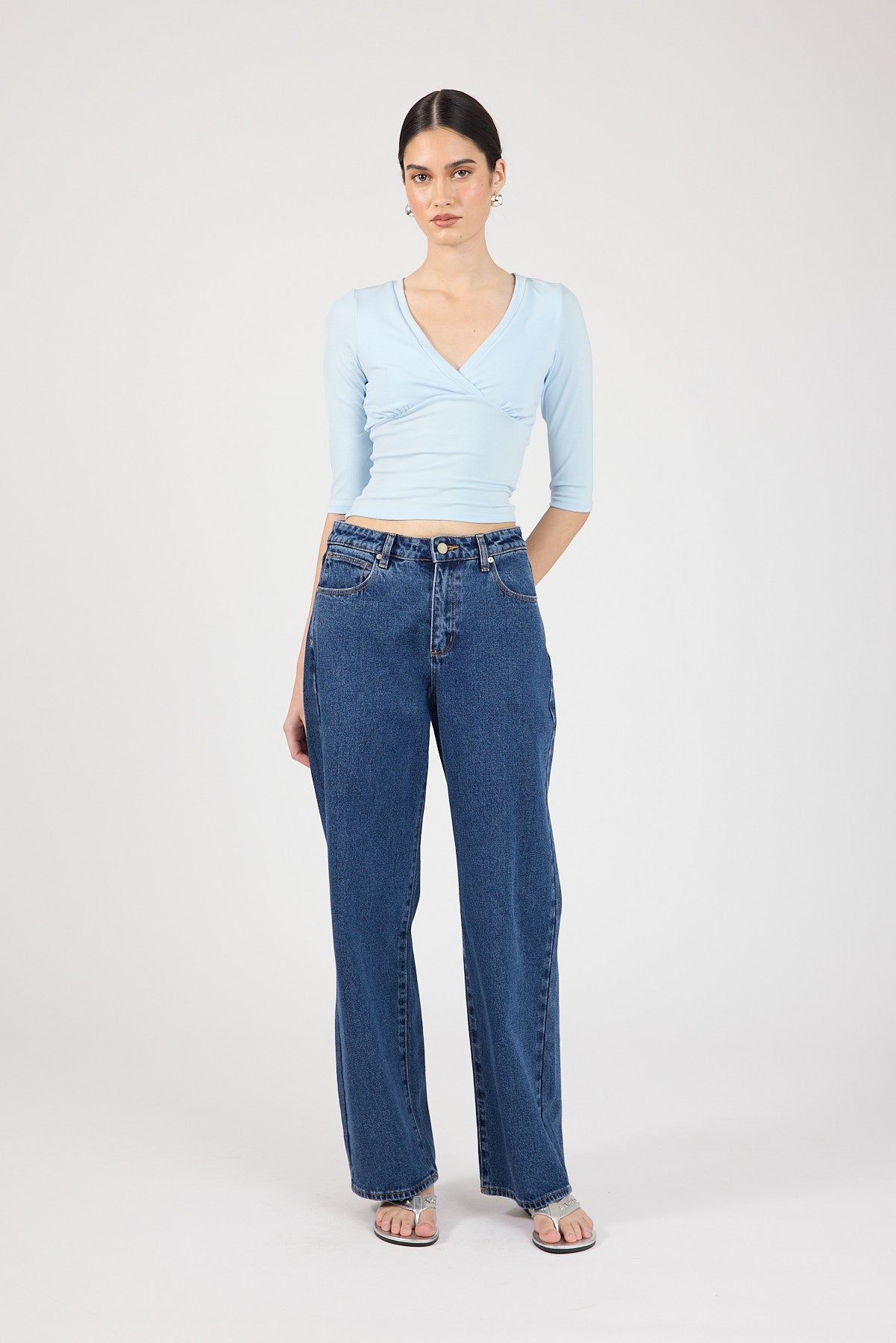 Perfect Stranger Mara V-Neck 3/4 Sleeve T-Shirt Blue
