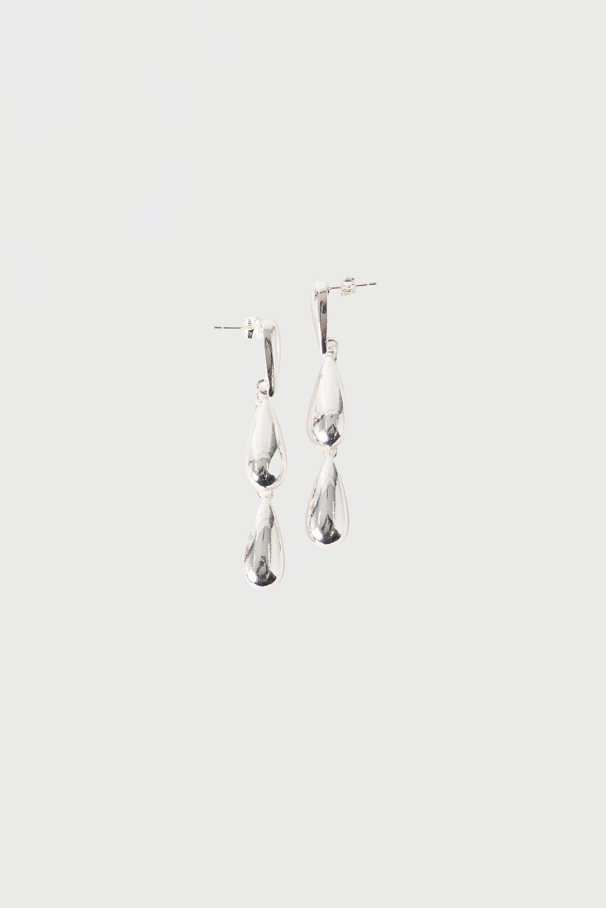 Perfect Stranger Alora Drop Earrings Silver