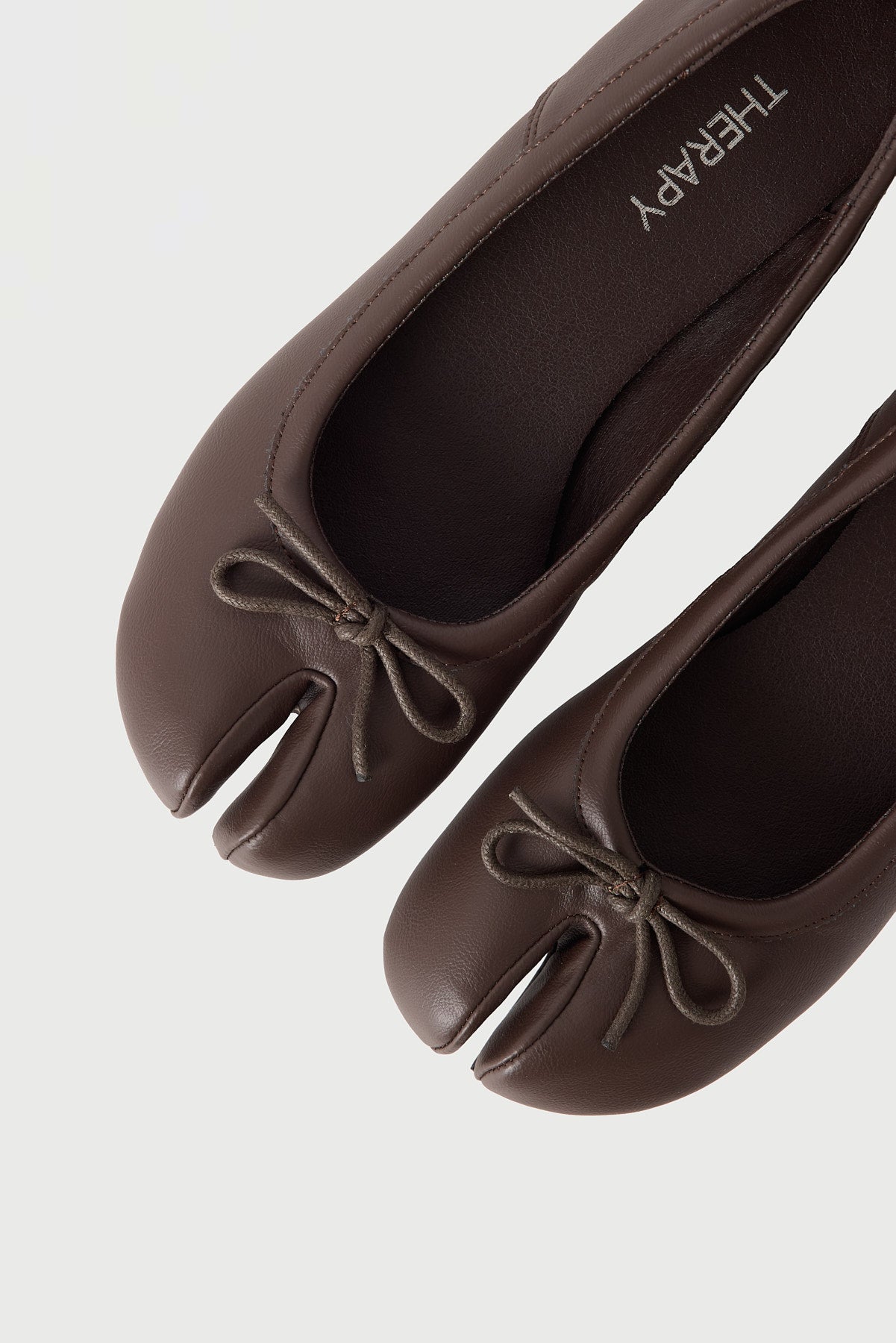 Therapy HOSHI TABI CHOCOLATE SMOOTH PU