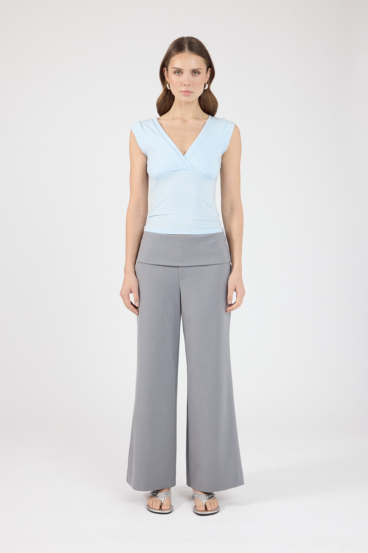 Perfect Stranger Vaila Petite Fold Over Pant Grey