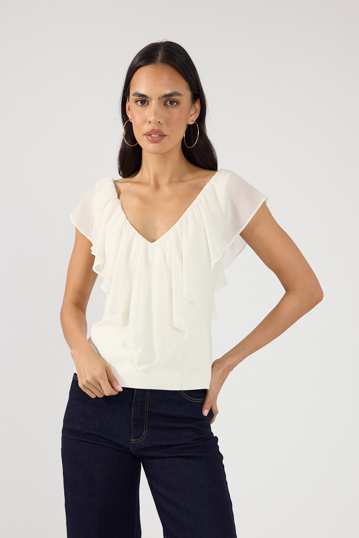 Perfect Stranger Arlo Chiffon V Neck Top Cream