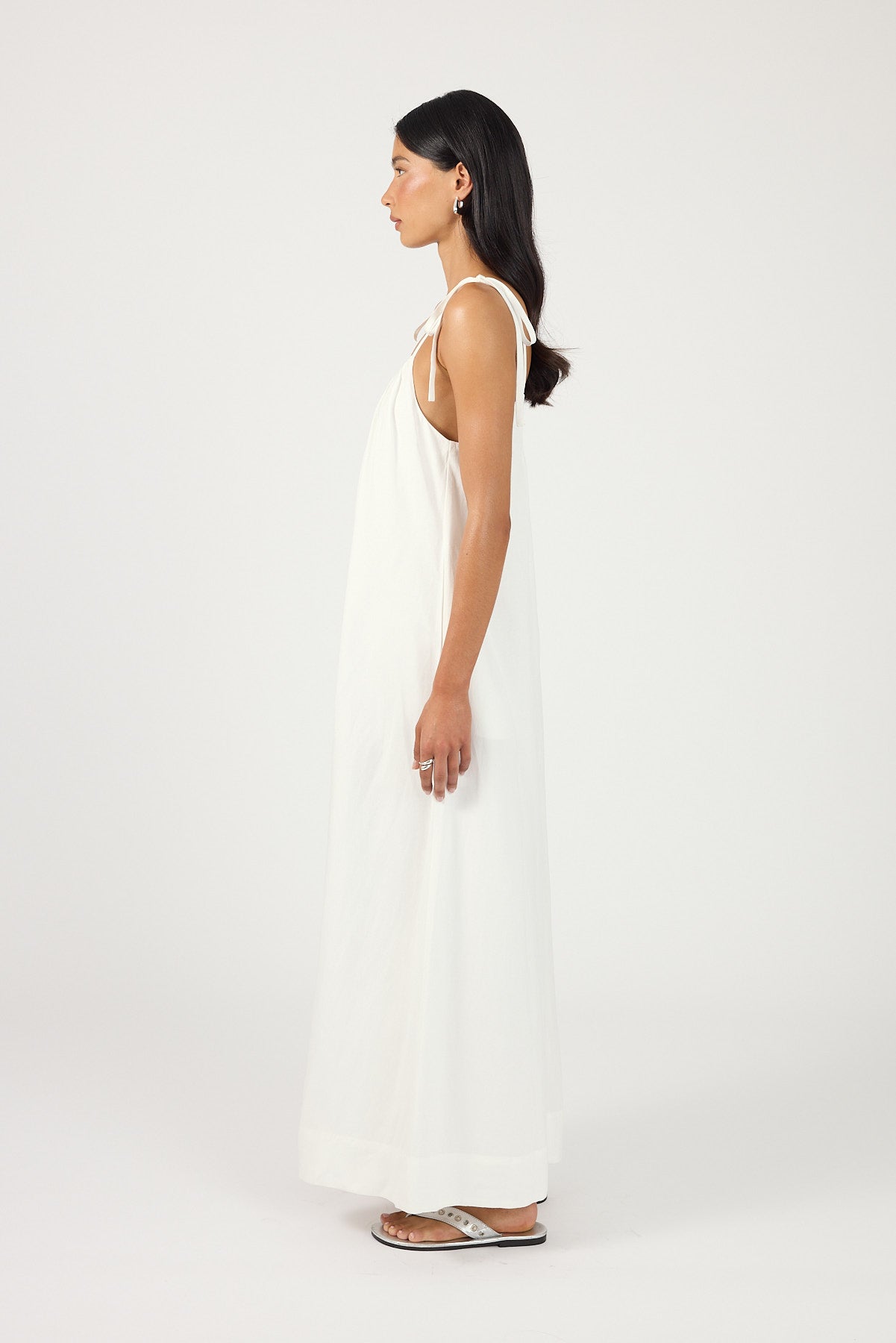 Perfect Stranger Piper Linen Maxi Dress White