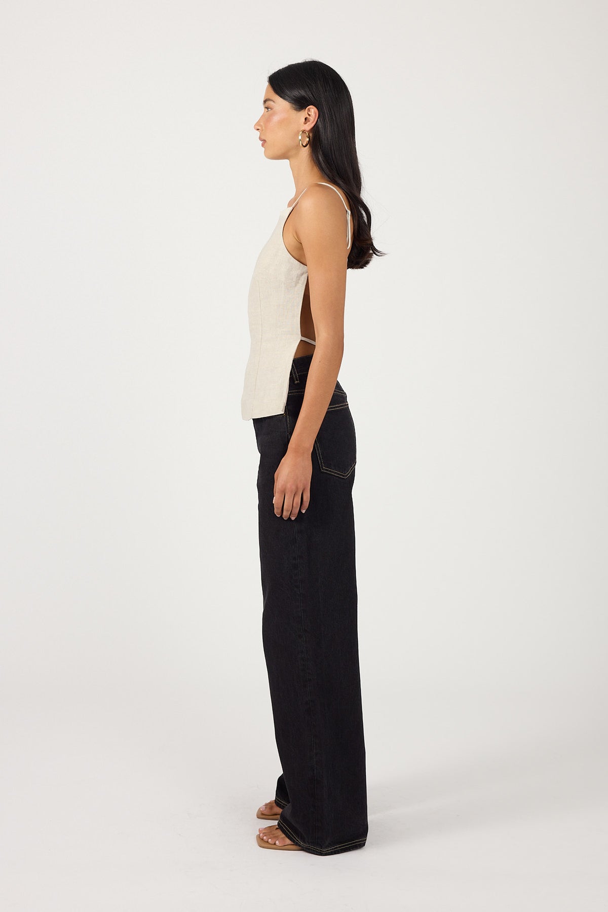 Perfect Stranger Lilah Linen Backless Top Oat
