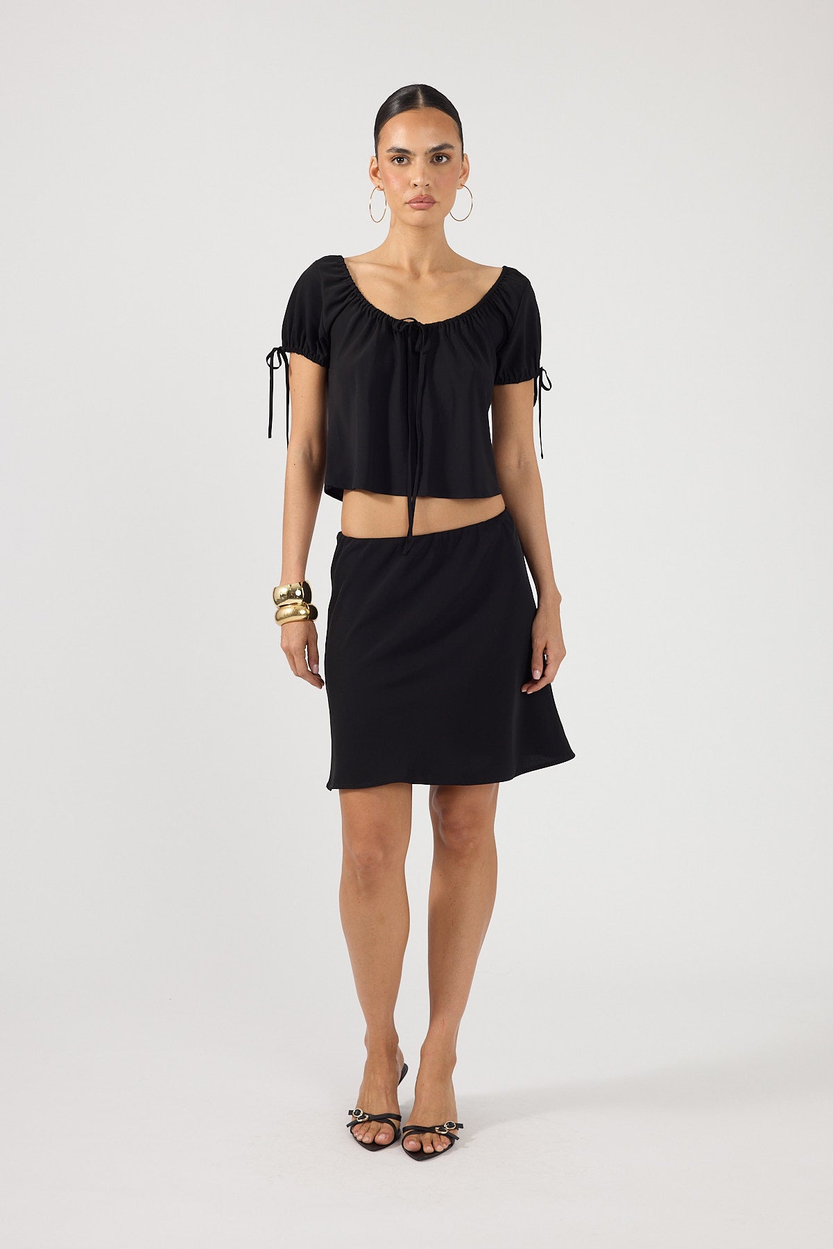 Perfect Stranger Tessa Short Sleeve Top Black